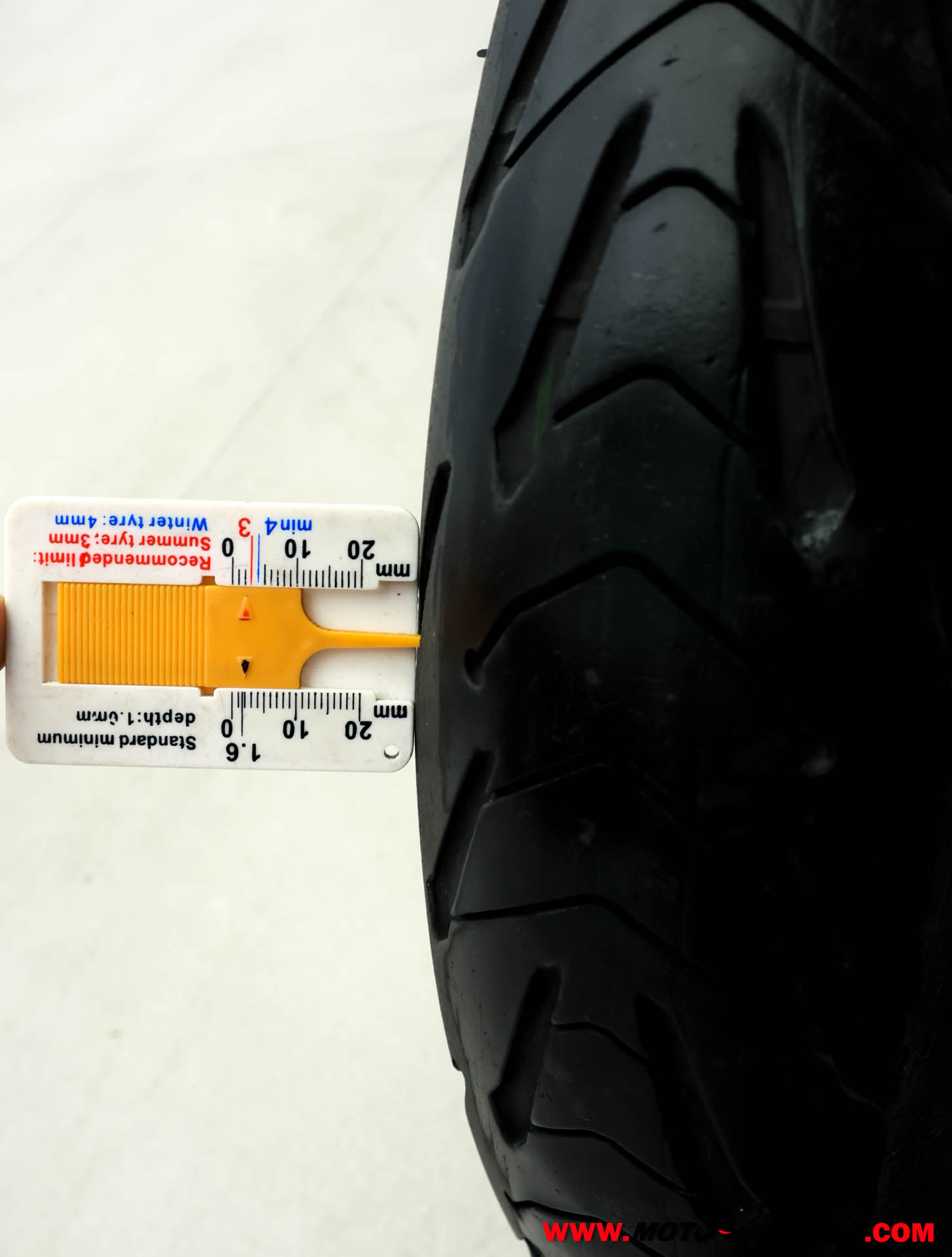 KTM 125 DUKE -APTA B Y A1-