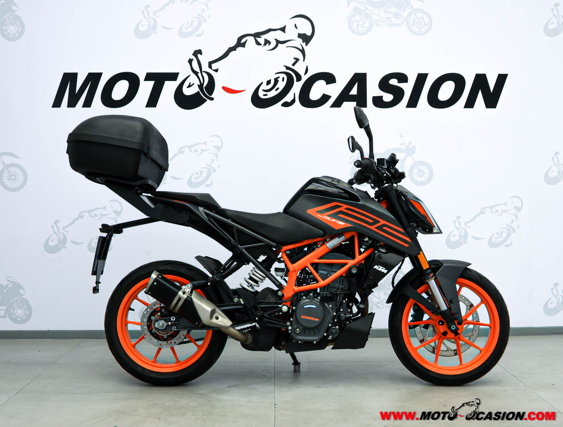 KTM 125 DUKE -APTA B Y A1-