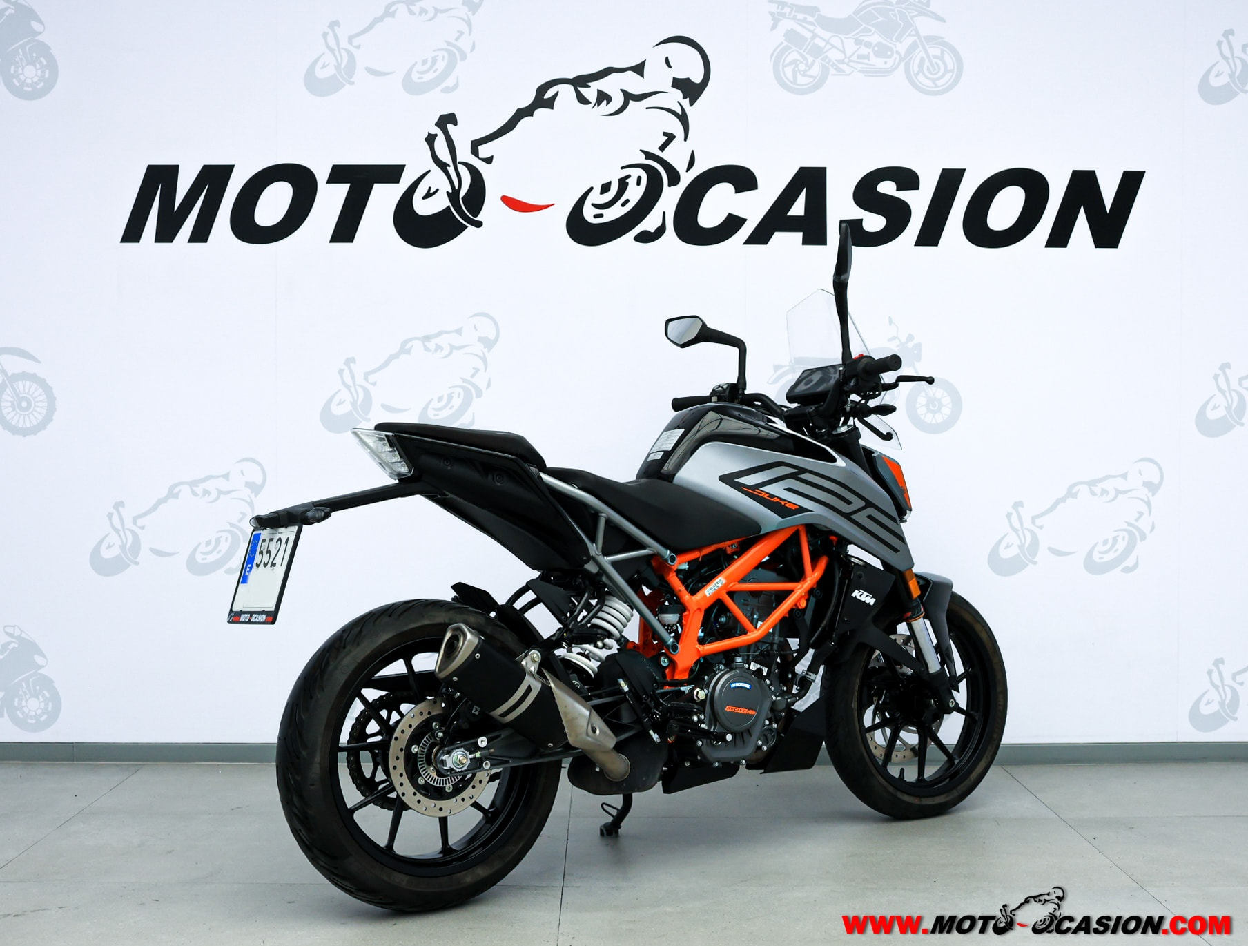 KTM 125 DUKE -APTA B Y A1- (copia)