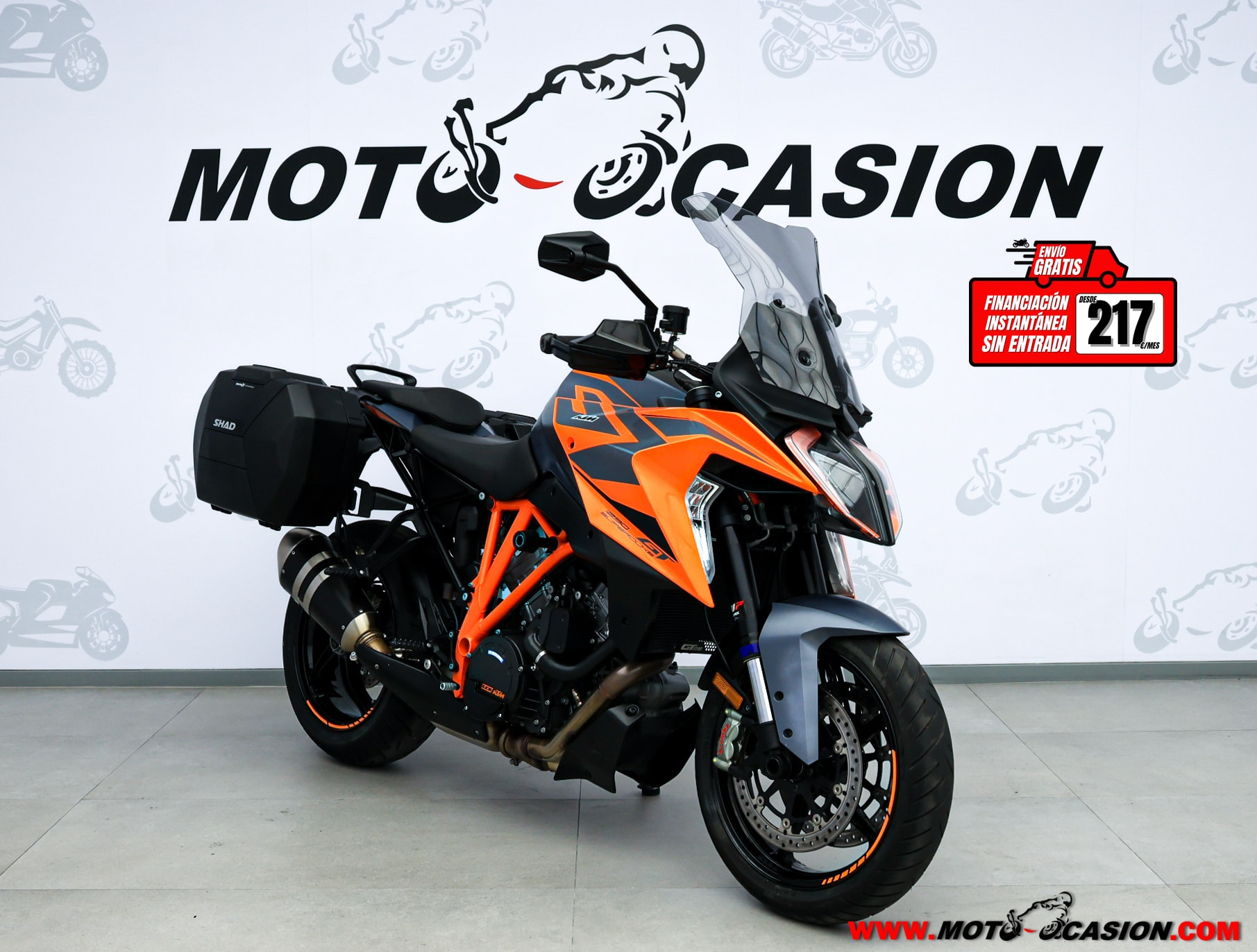 KTM 1290 SUPER DUKE GT (copia)