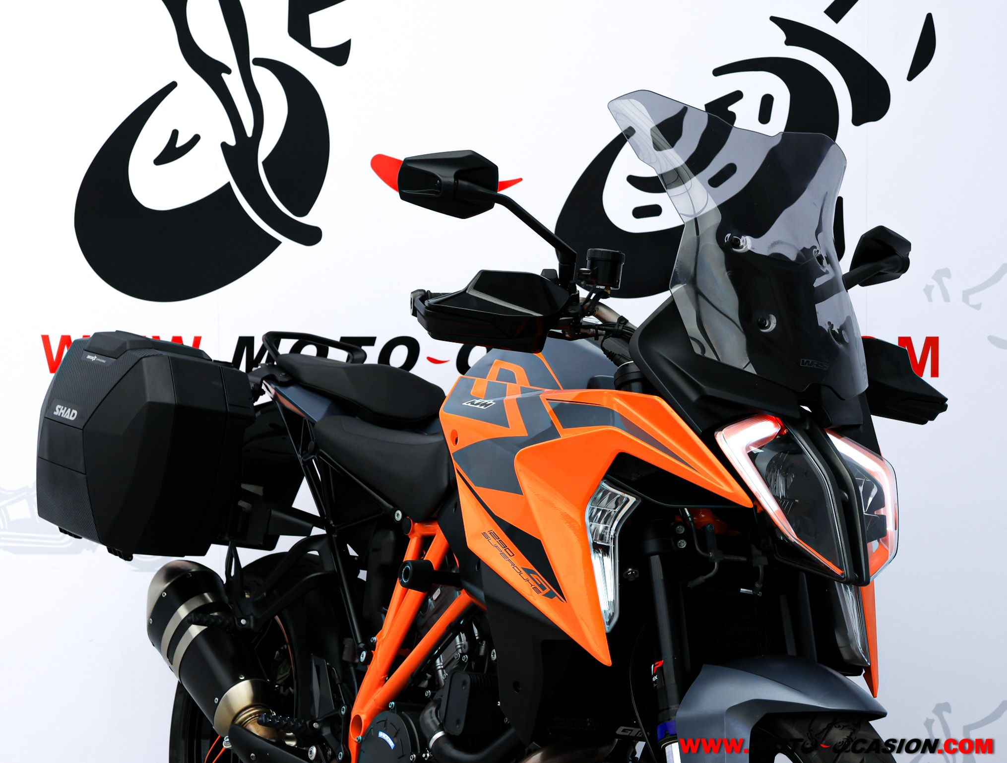 KTM 1290 SUPER DUKE GT (copia)