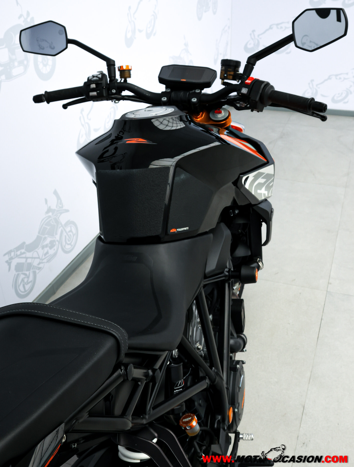 KTM 1290 SUPER DUKE R