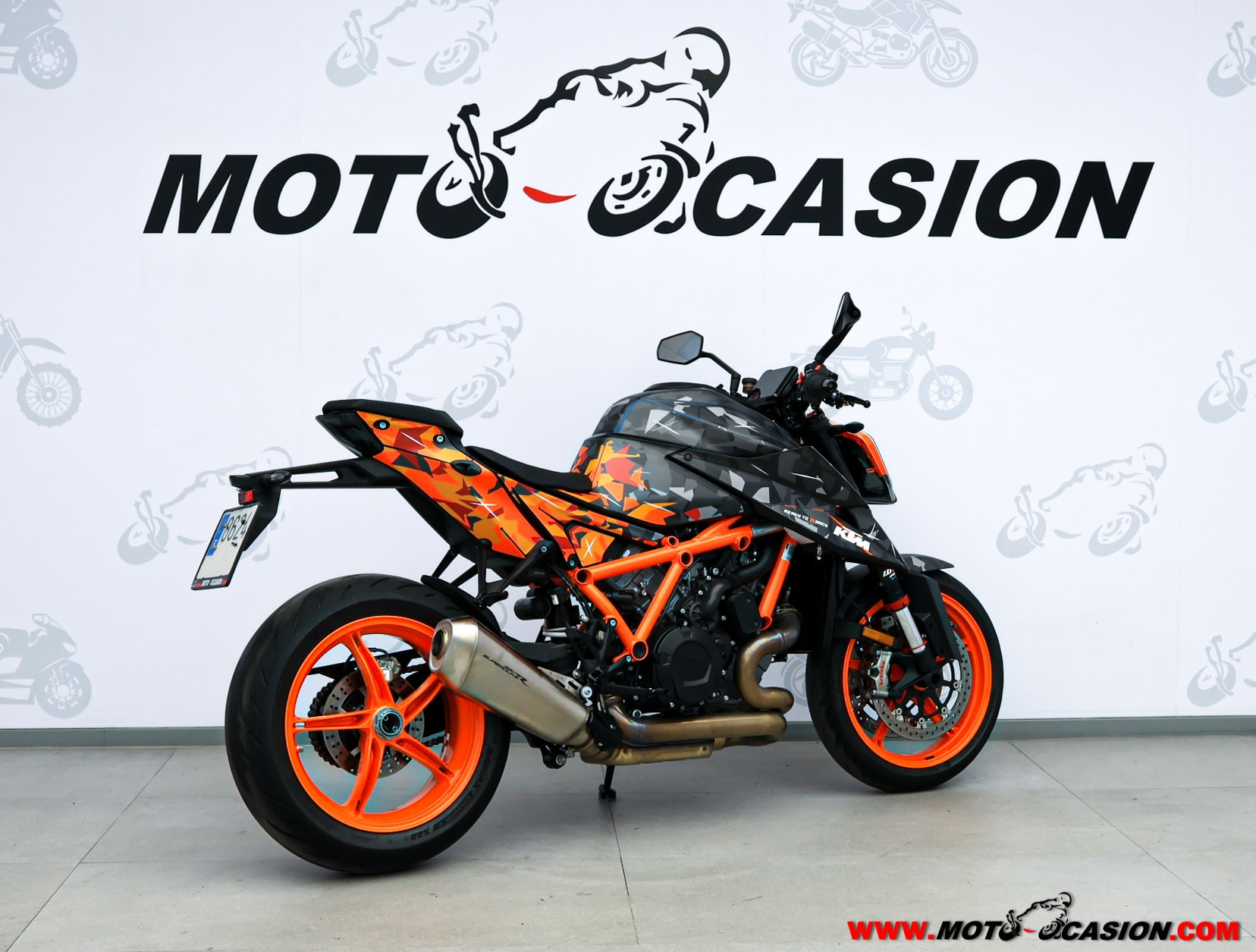 KTM 1290 SUPER DUKE R (copia)