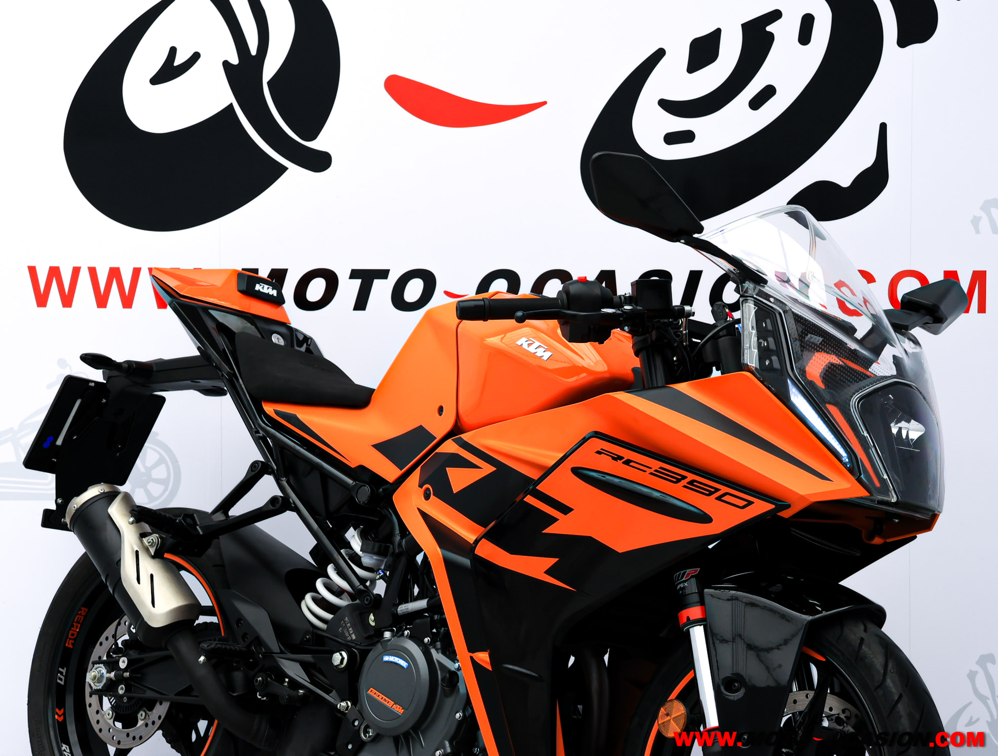 KTM 390 DUKE -APTA A2- (copia)