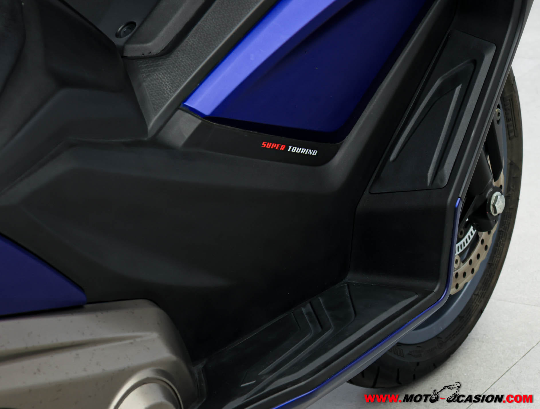 KYMCO AK 550 ¿A2? (copia)