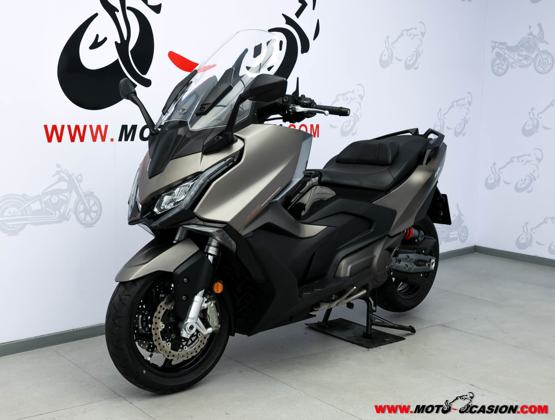 KYMCO AK 550 PREMIUM ¿A2? GARANTÍA OFICIAL (copia)