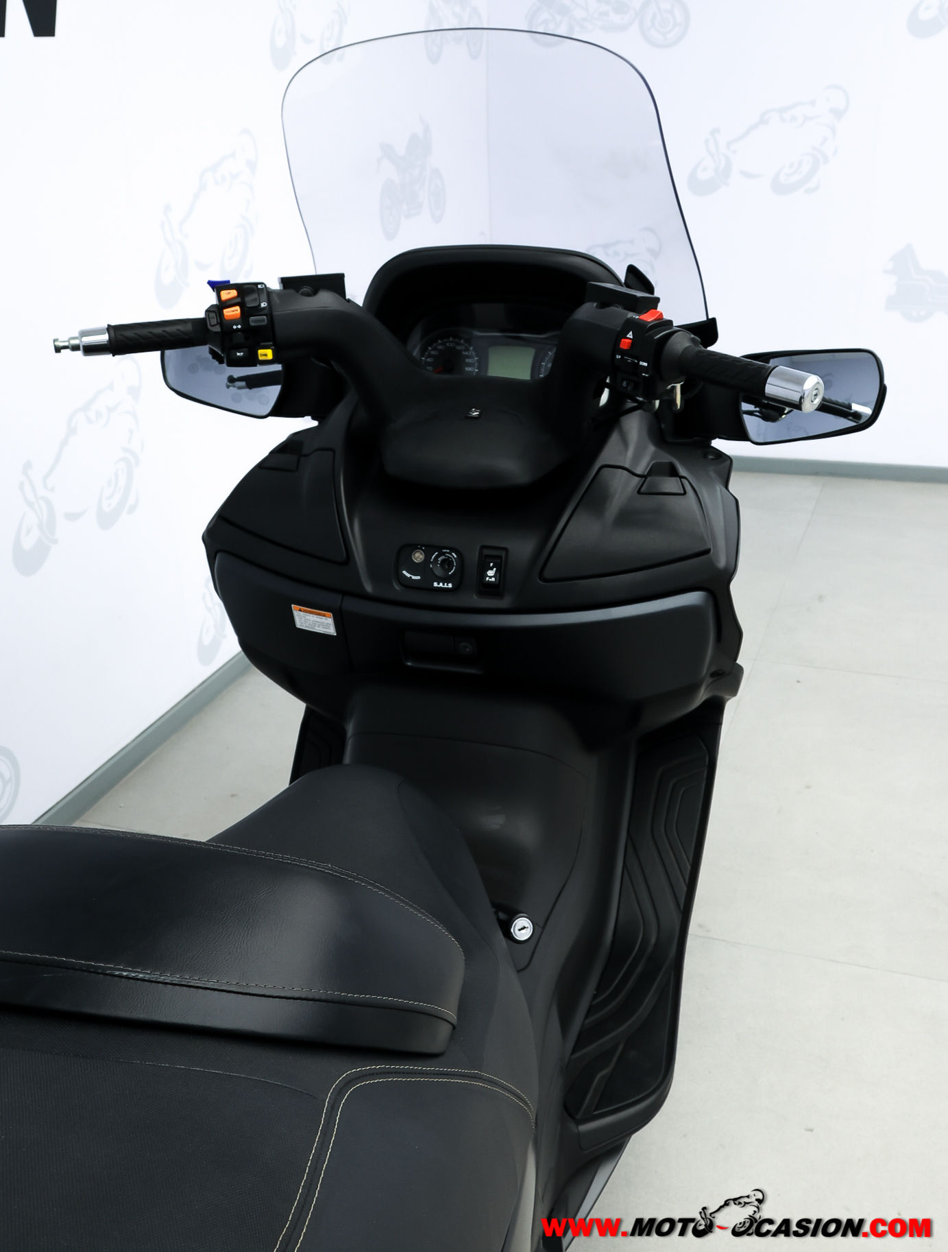 SUZUKI BURGMAN 650 EXECUTIVE ¿A2?