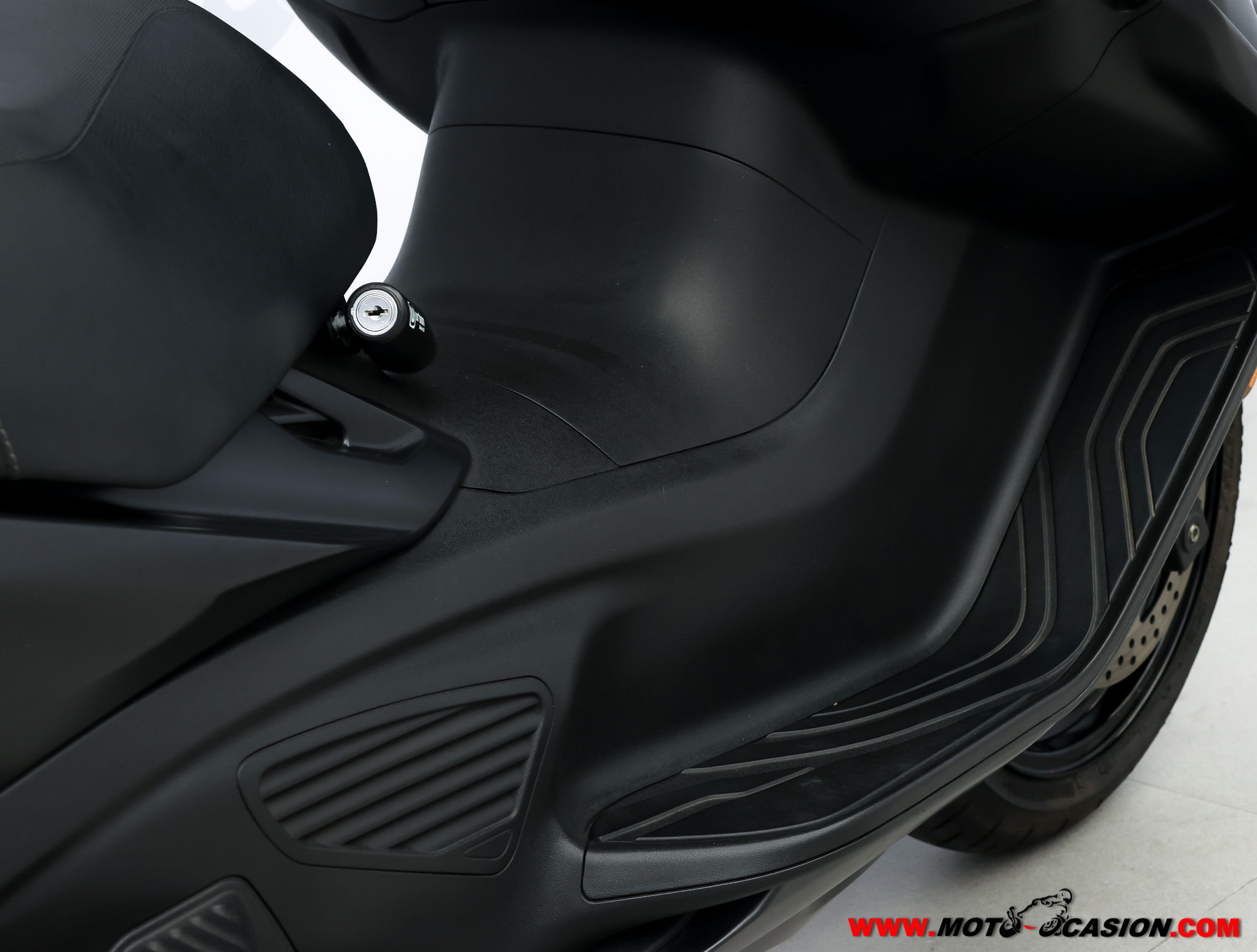 SUZUKI BURGMAN 650 EXECUTIVE ¿A2?