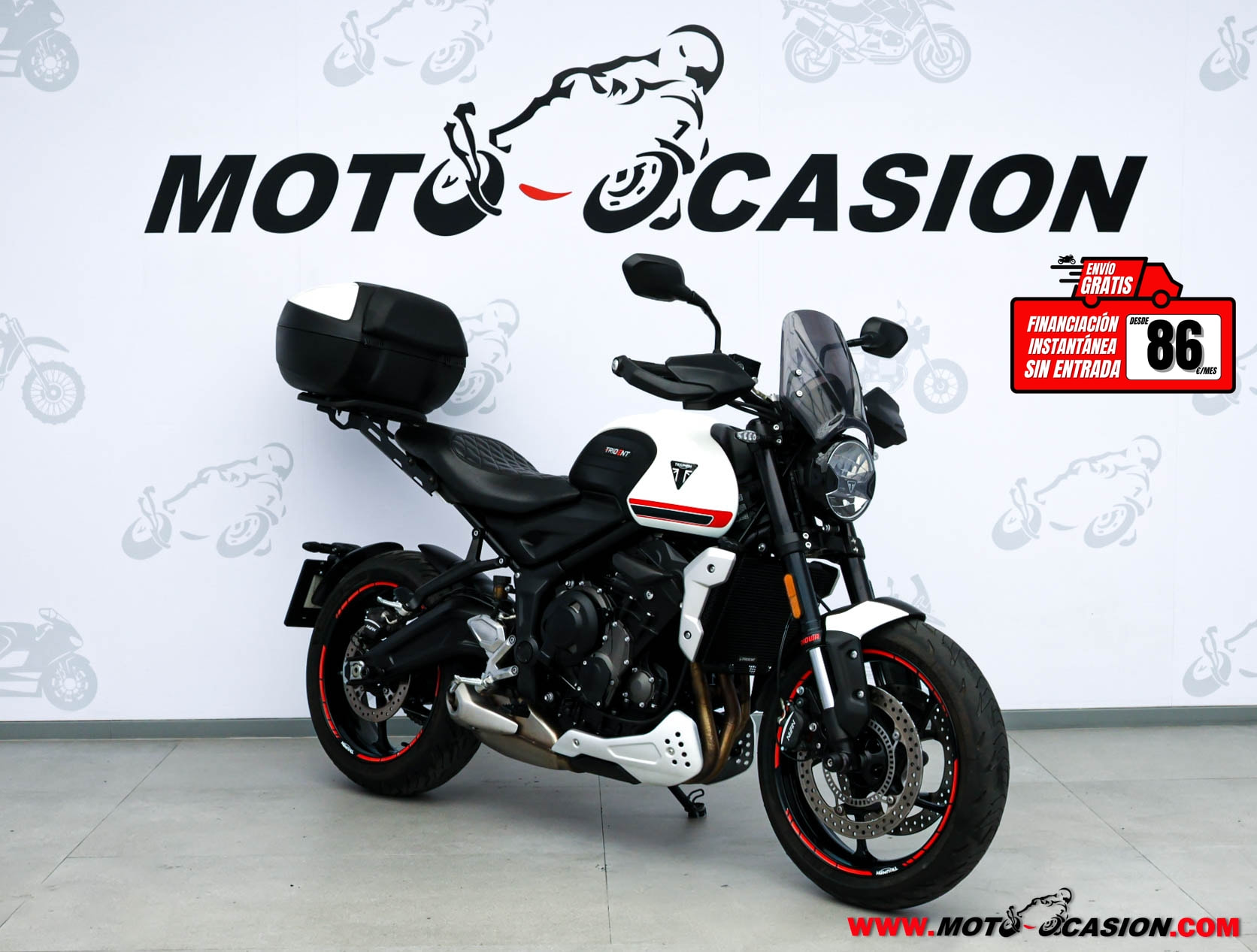 TRIUMPH TRIDENT 660 ¿A2? (copia)