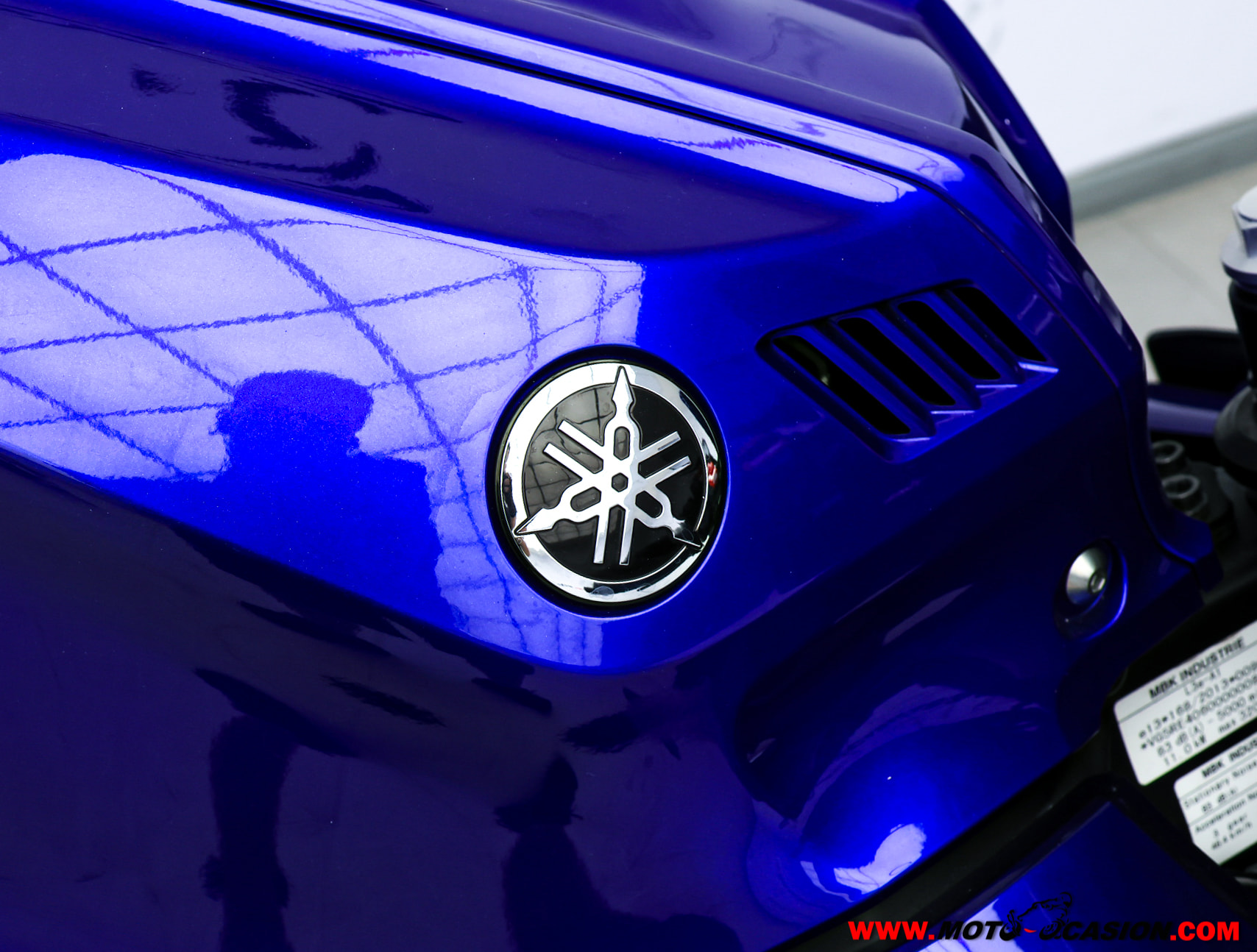 YAMAHA R 125 -APTA B Y A1-