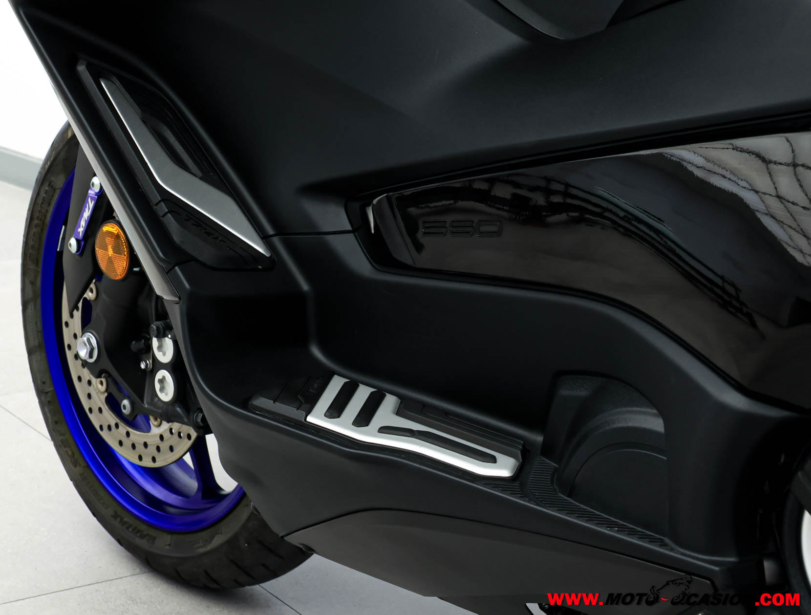 YAMAHA T-MAX 560 -APTA A2- GARANTÍA OFICIAL