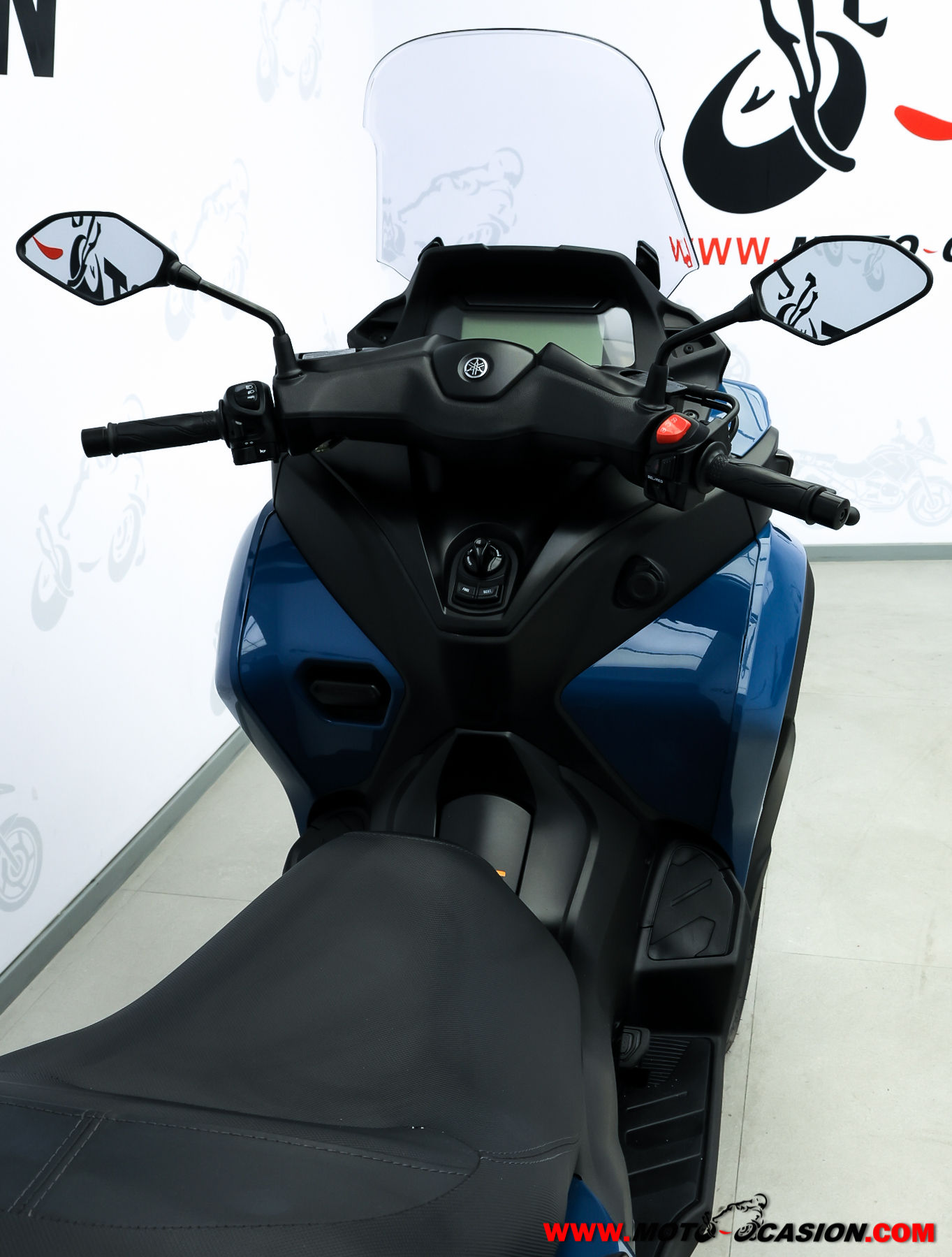 YAMAHA TRICITY 300 -APTA B Y A2-