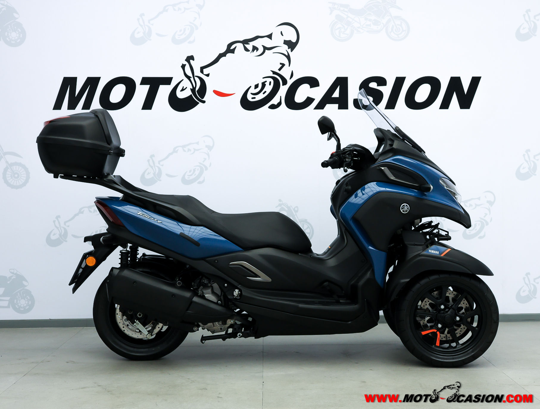 YAMAHA TRICITY 300 -APTA B Y A2- (copia)