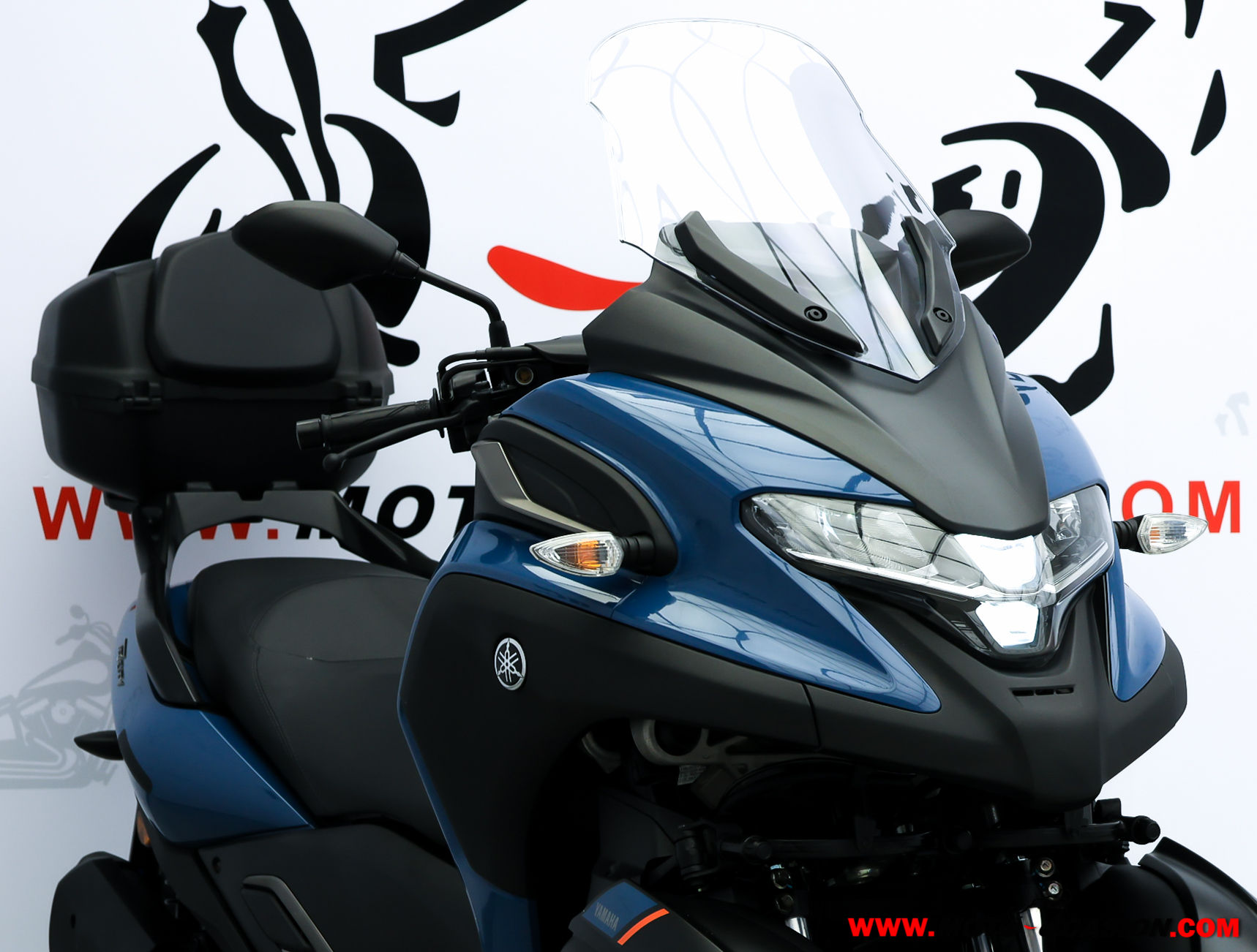YAMAHA TRICITY 300 -APTA B Y A2- (copia)