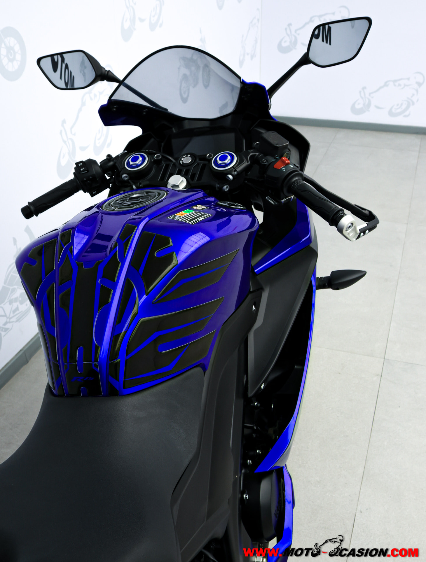 YAMAHA YZF-R 125 -APTA B Y A1-