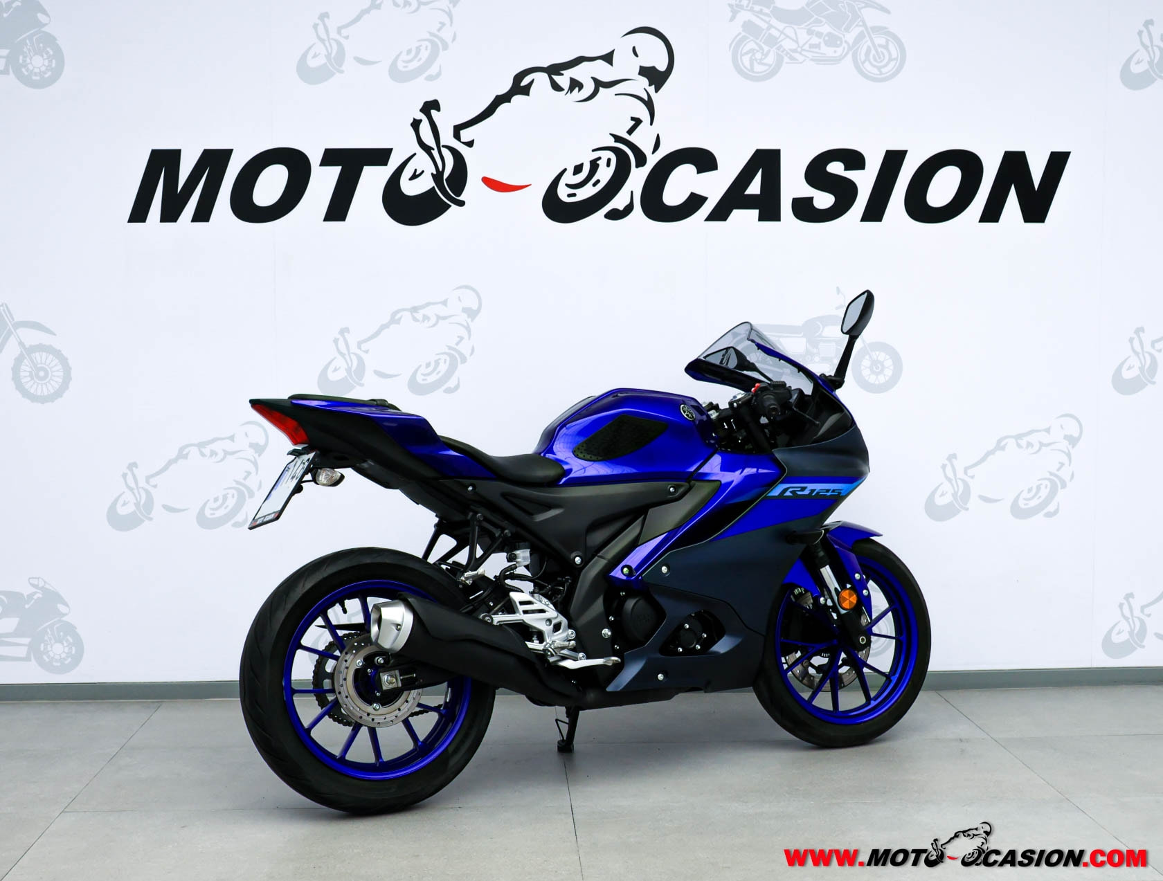 YAMAHA YZF-R 125 -APTA B Y A1- (copia)