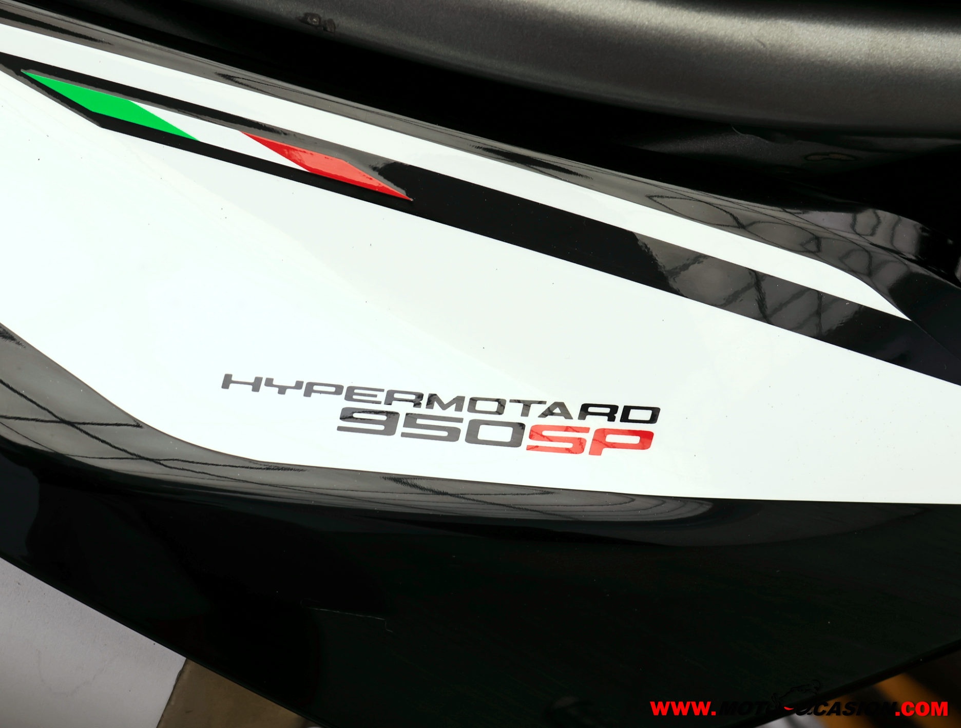 DUCATI HYPERMOTARD 950 SP