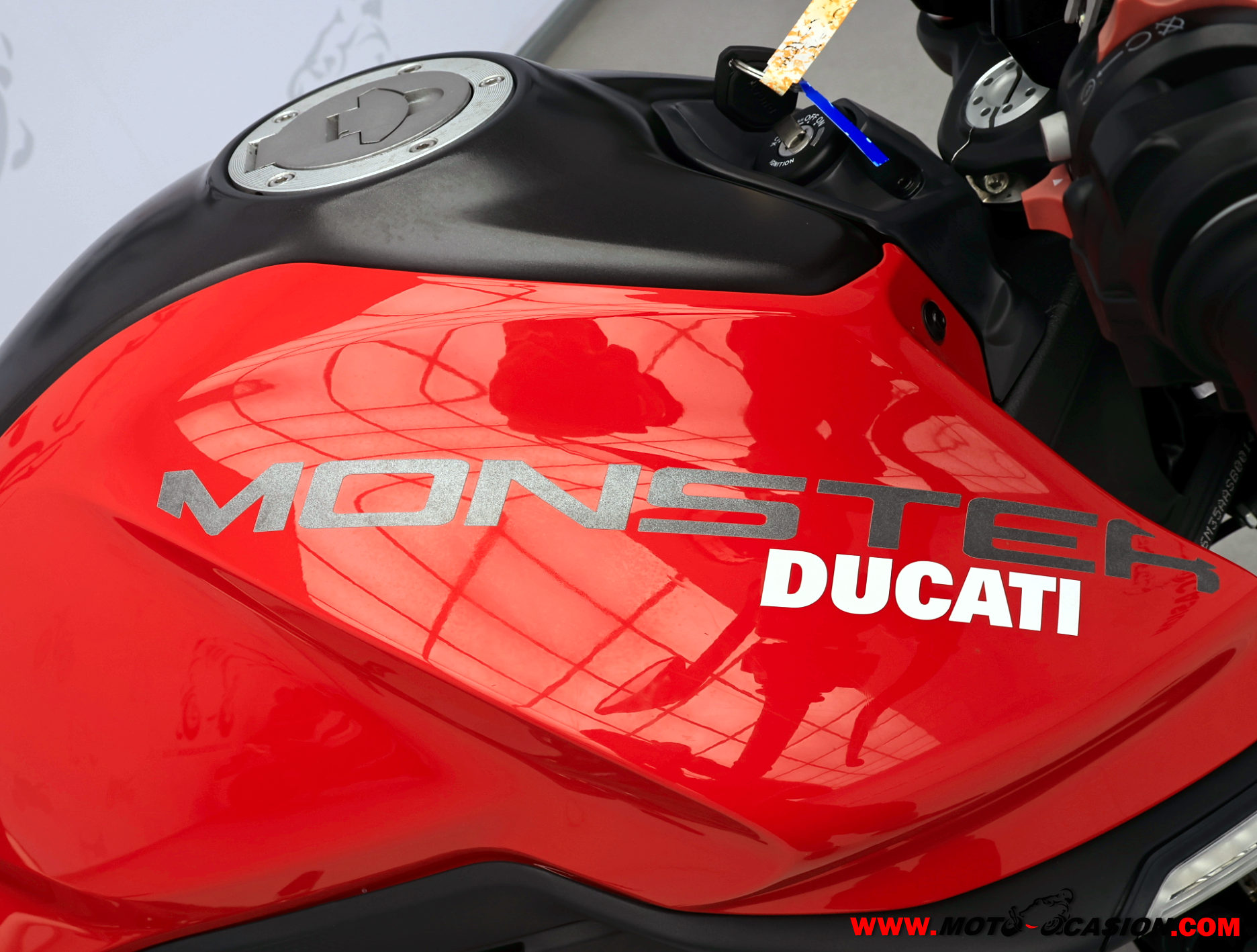 DUCATI MONSTER -GARANTÍA OFICIAL-
