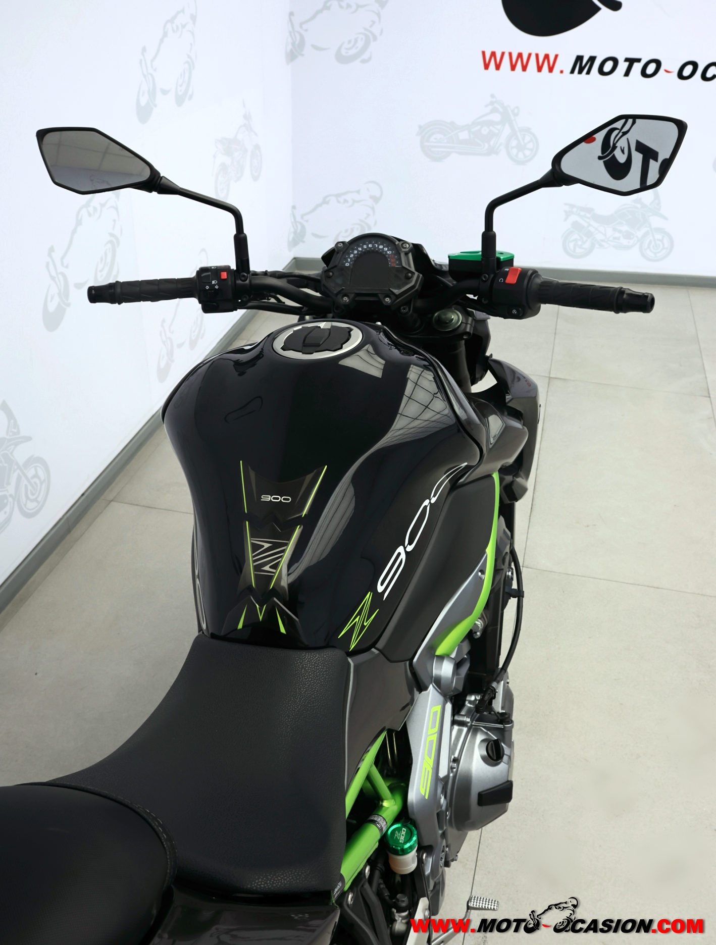 KAWASAKI Z 900
