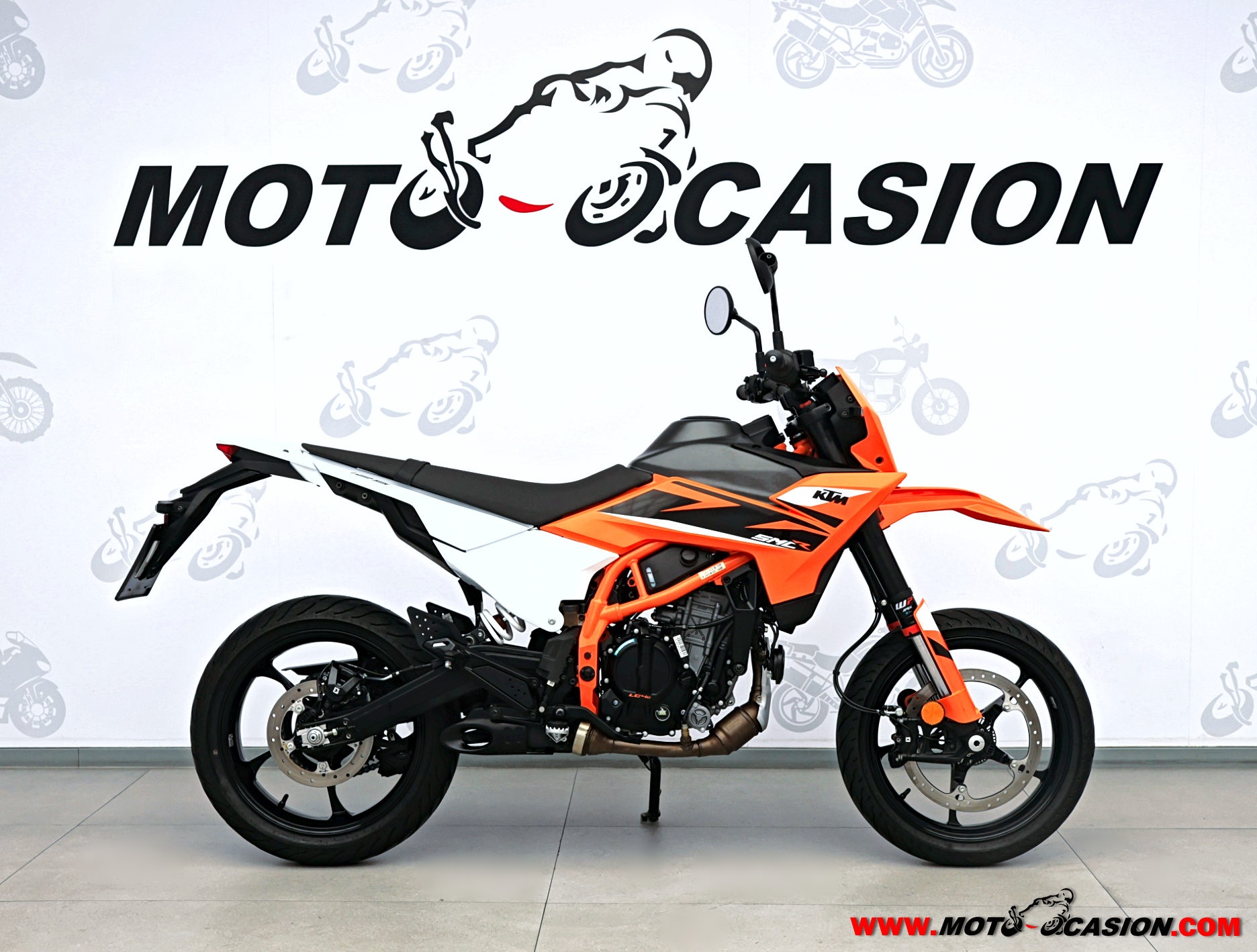 KTM 125 SMC-R -APTA B Y A1- GARANTÍA OFICIAL
