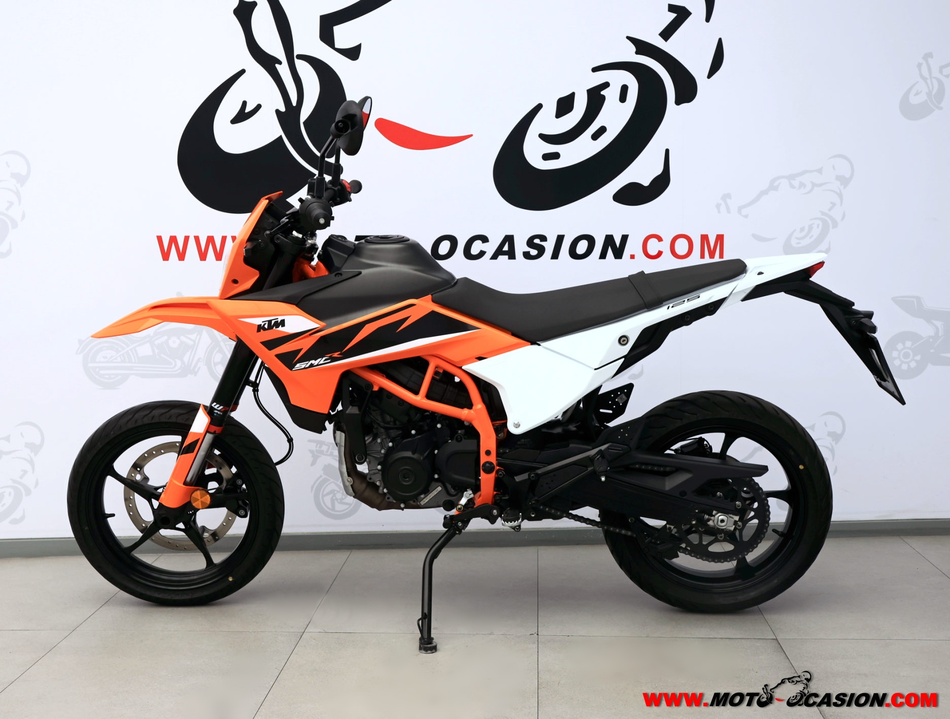 KTM 125 SMC-R -APTA B Y A1- GARANTÍA OFICIAL