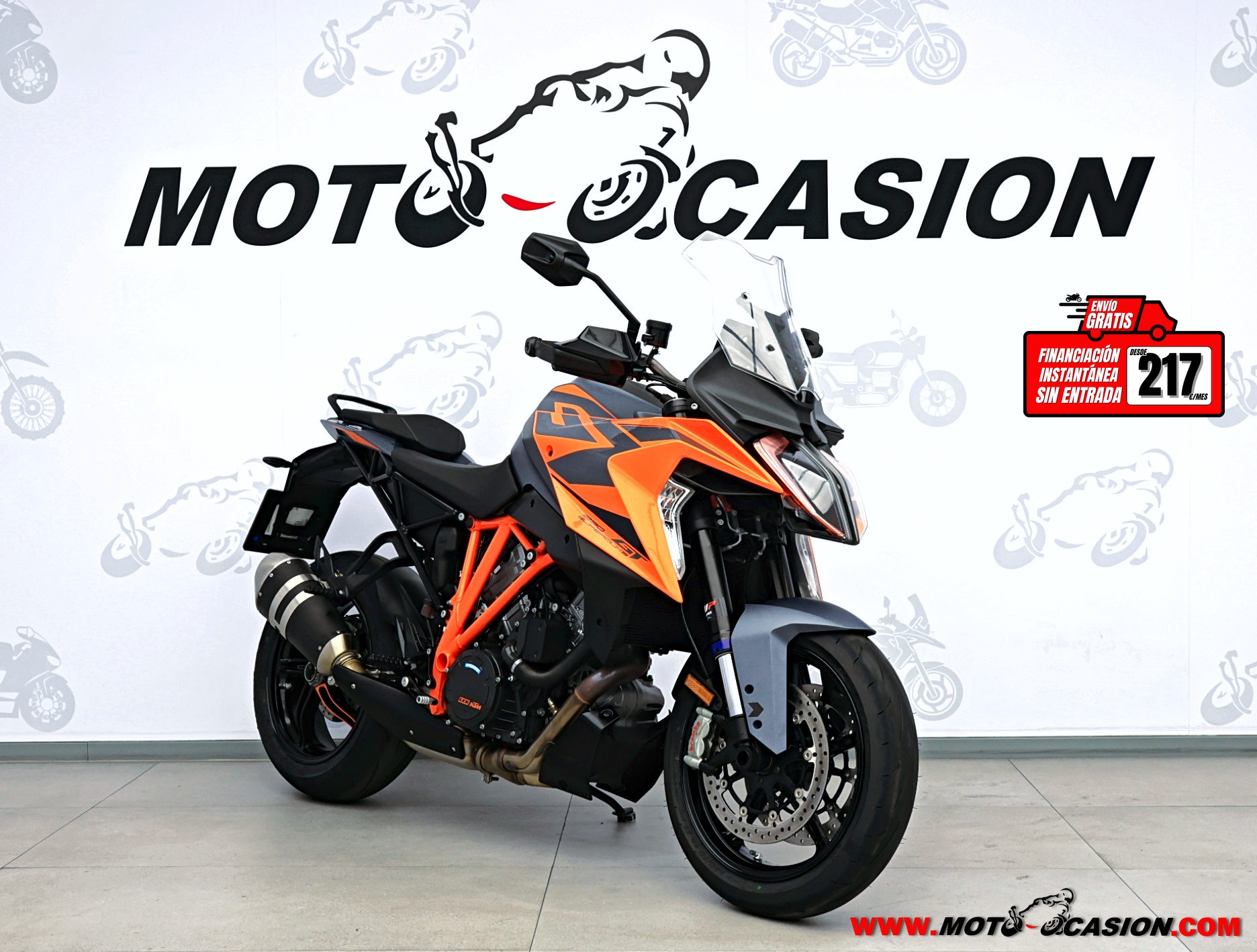 KTM 1290 SUPER DUKE GT (copia)