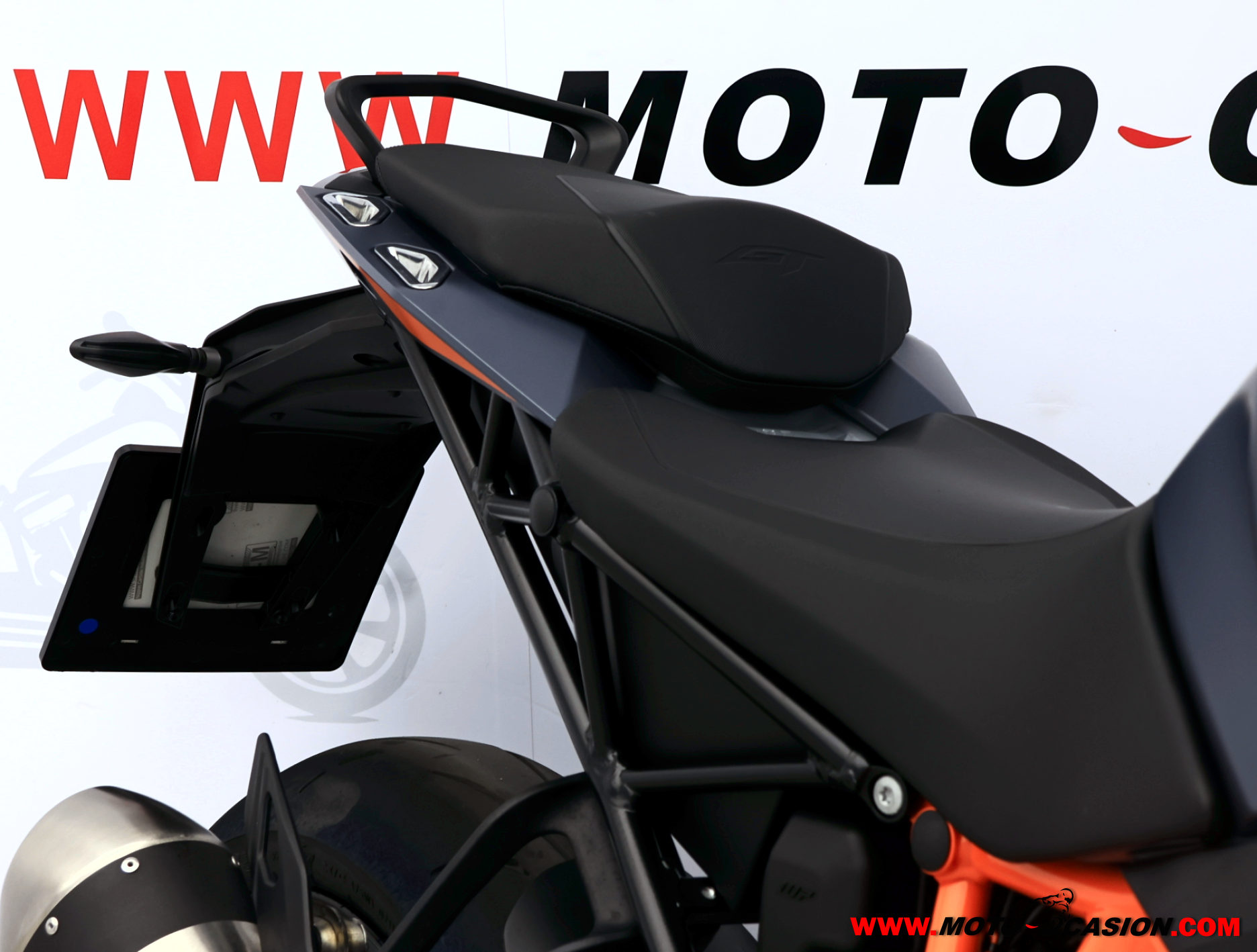 KTM 1290 SUPER DUKE GT (copia)