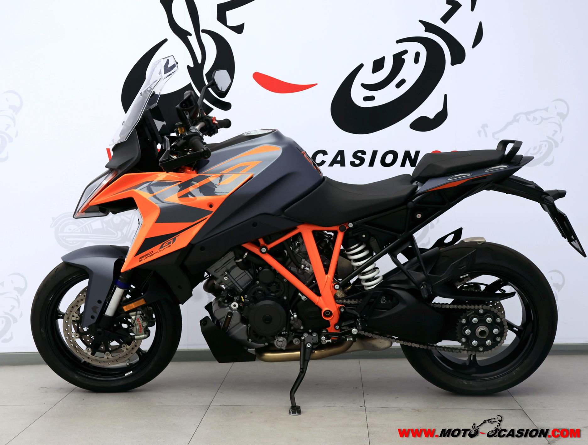 KTM 1290 SUPER DUKE GT (copia)