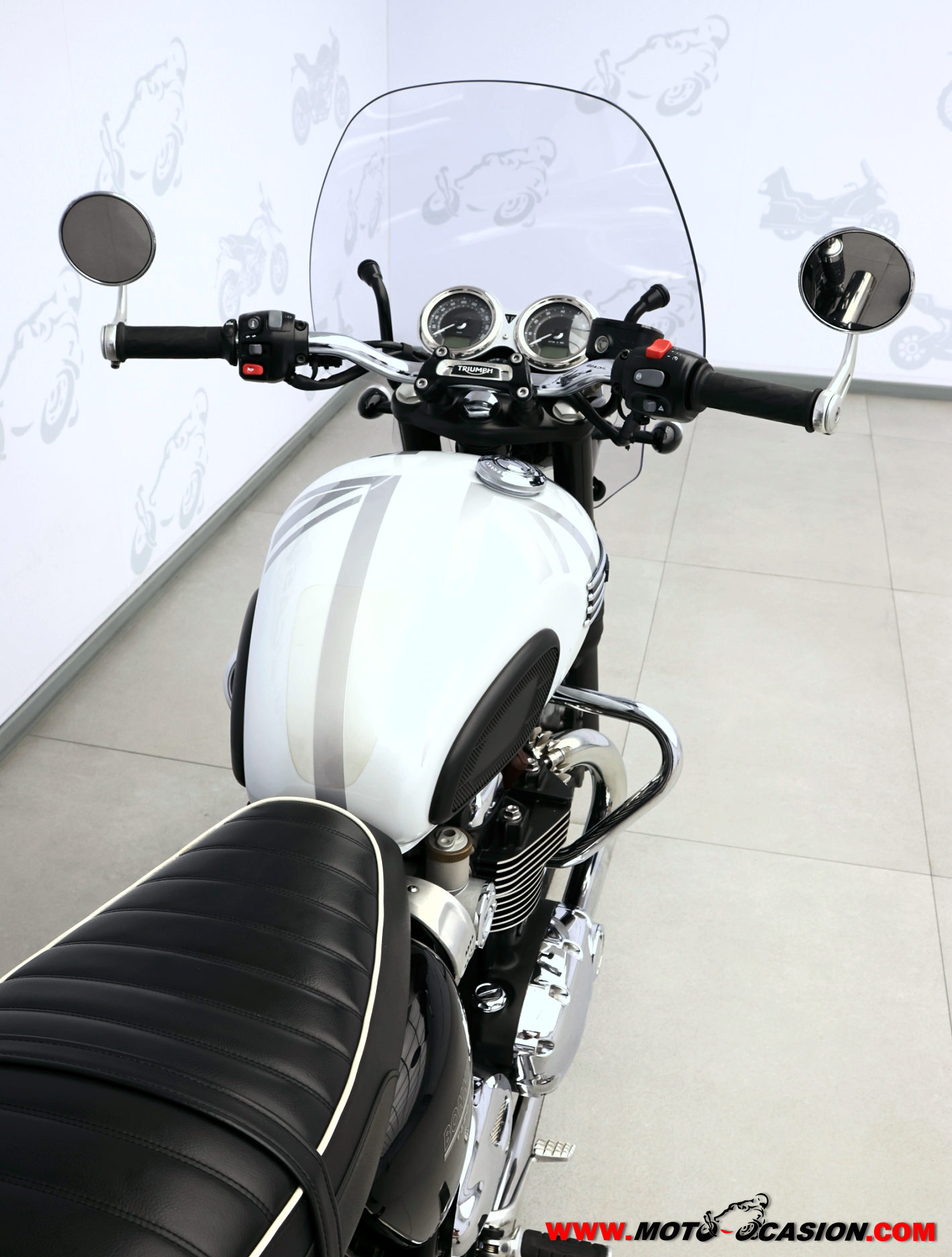 TRIUMPH BONNEVILLE T120 DIAMOND ¿A2?
