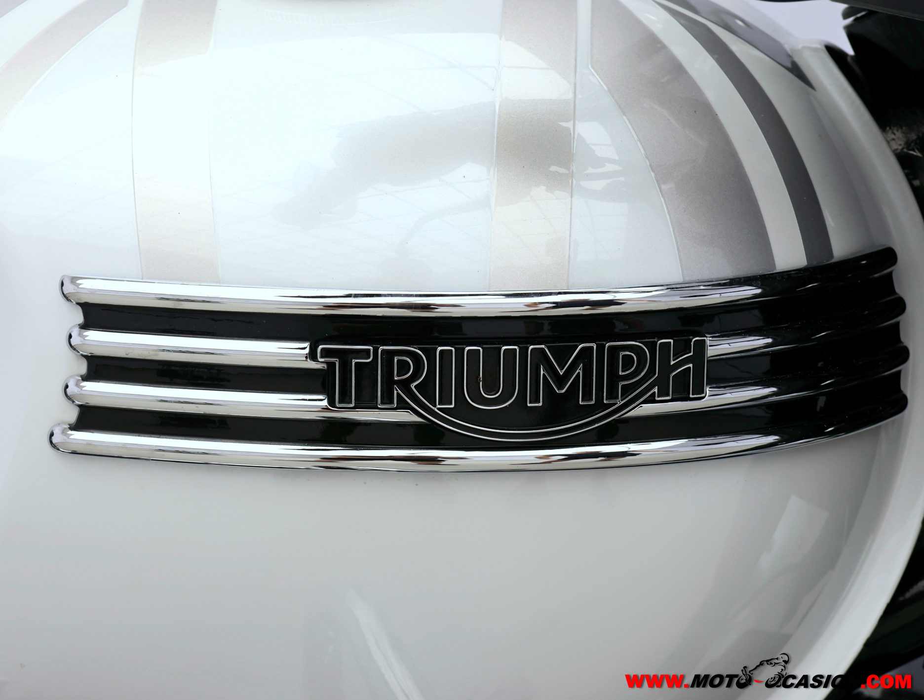 TRIUMPH BONNEVILLE T120 DIAMOND ¿A2?
