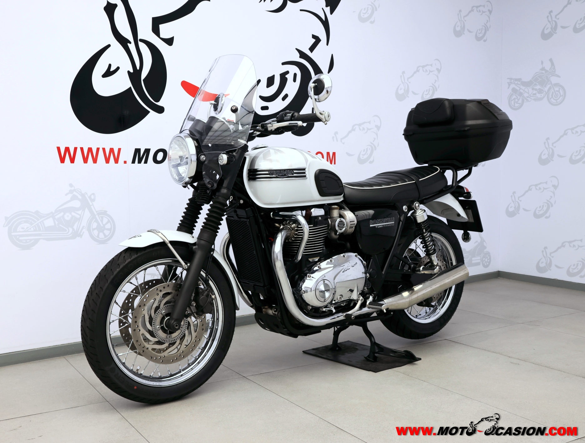 TRIUMPH BONNEVILLE T120 DIAMOND ¿A2?