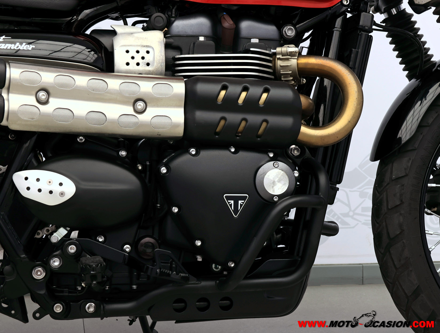 TRIUMPH STREET SCRAMBLER ¿A2?