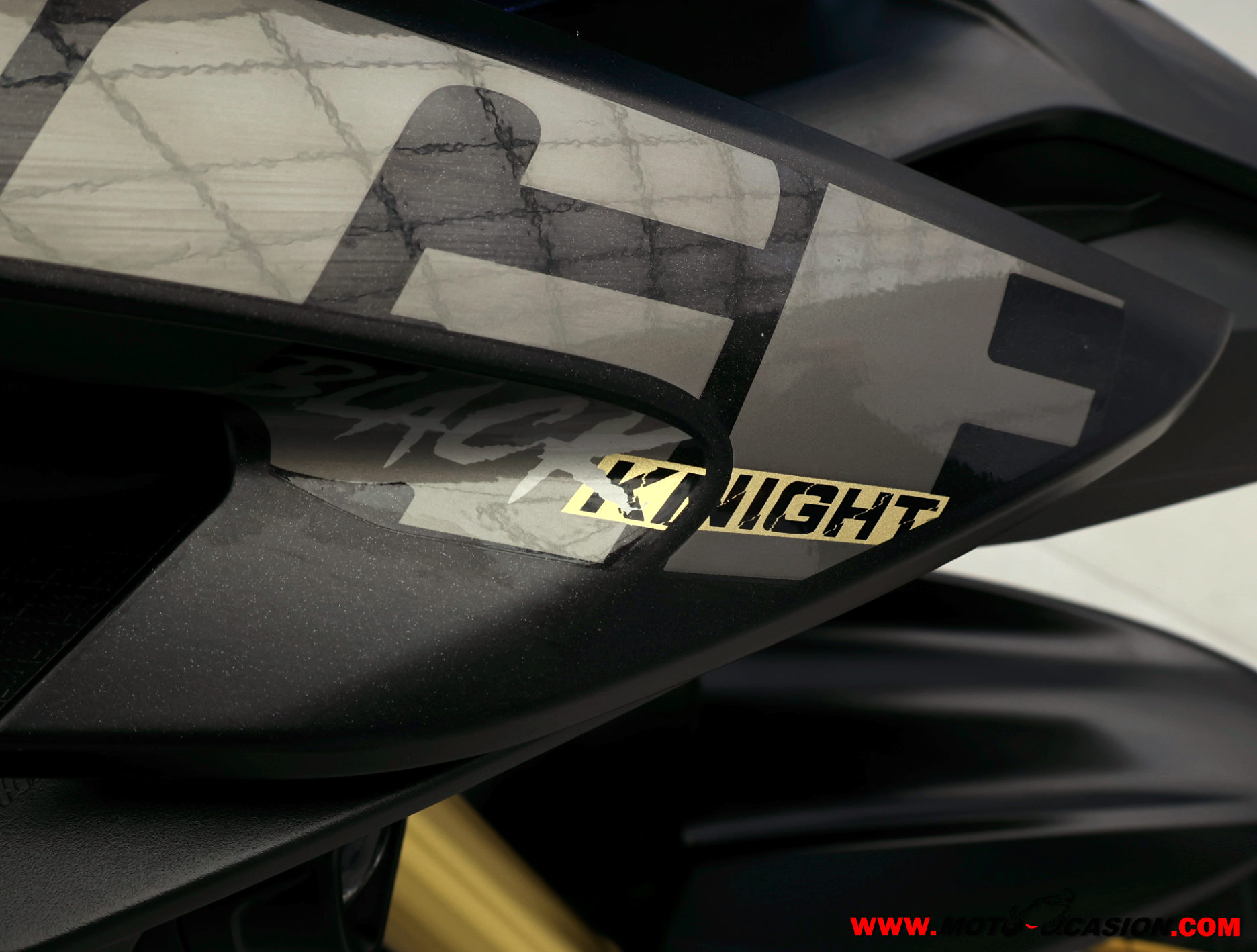 VOGE 525 DSX BLACK KNIGHT -APTA A2- GARANTÍA OFICIAL