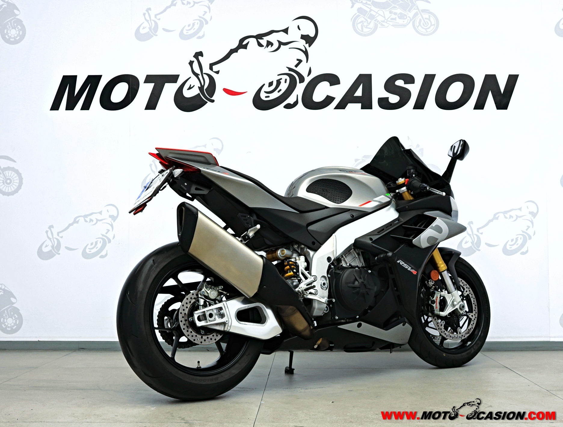 APRILIA RSV4