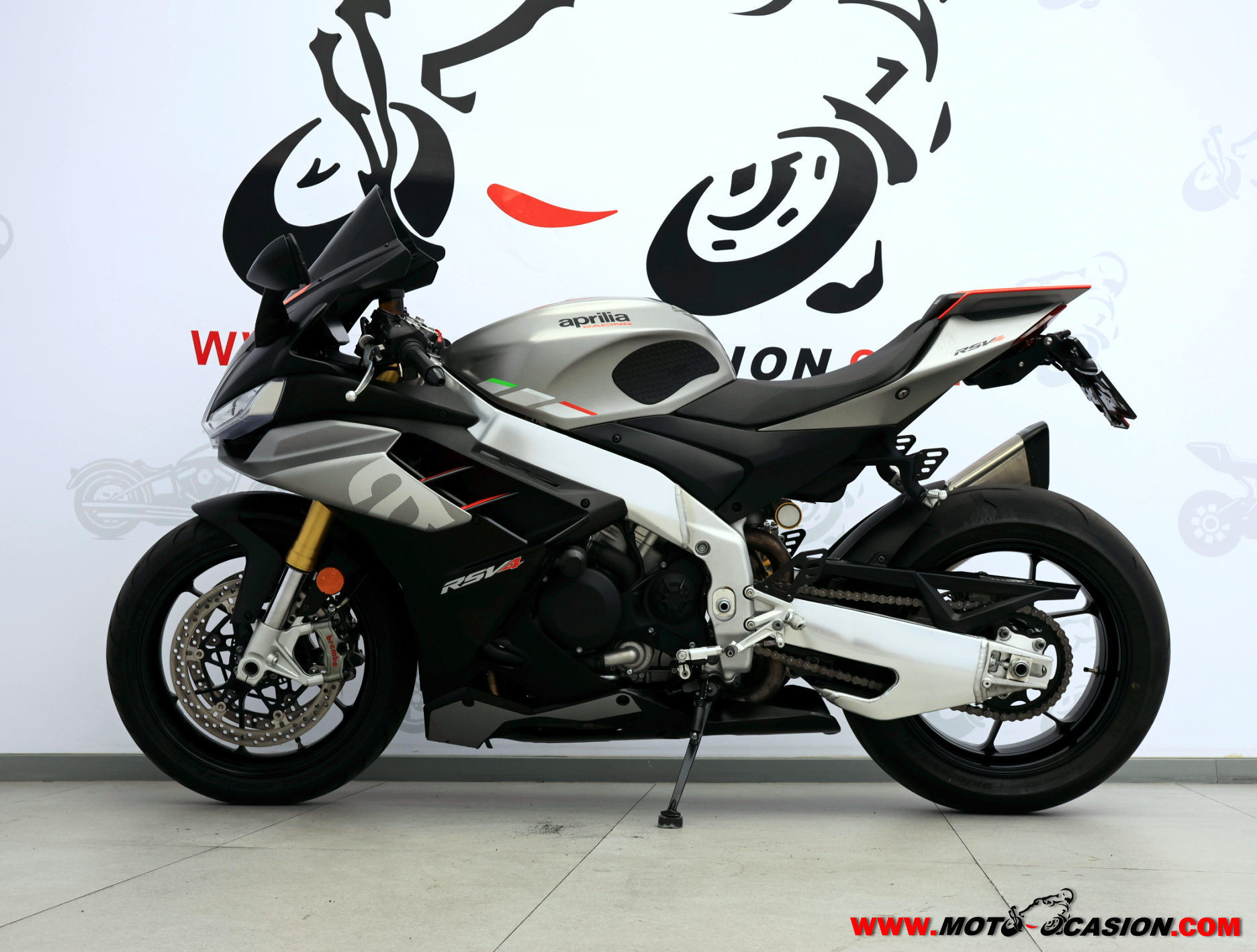APRILIA RSV4