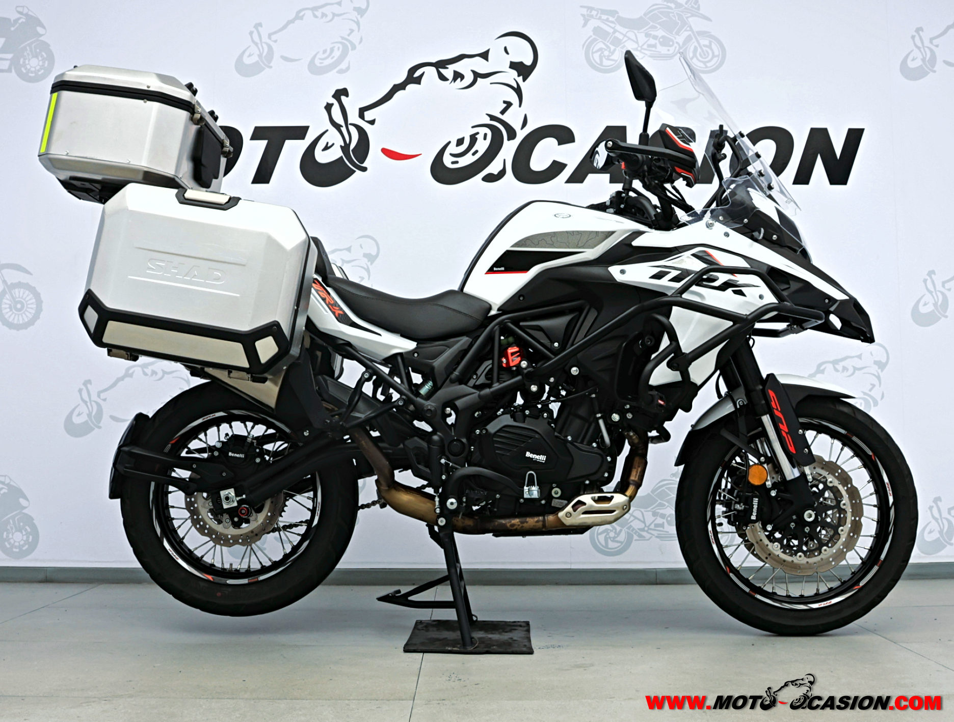 BENELLI TRK 502 X -APTA A2- (copia)