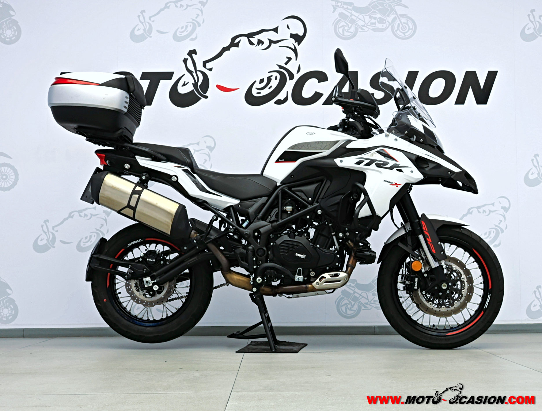 BENELLI TRK 502 X -APTA A2- (copia)