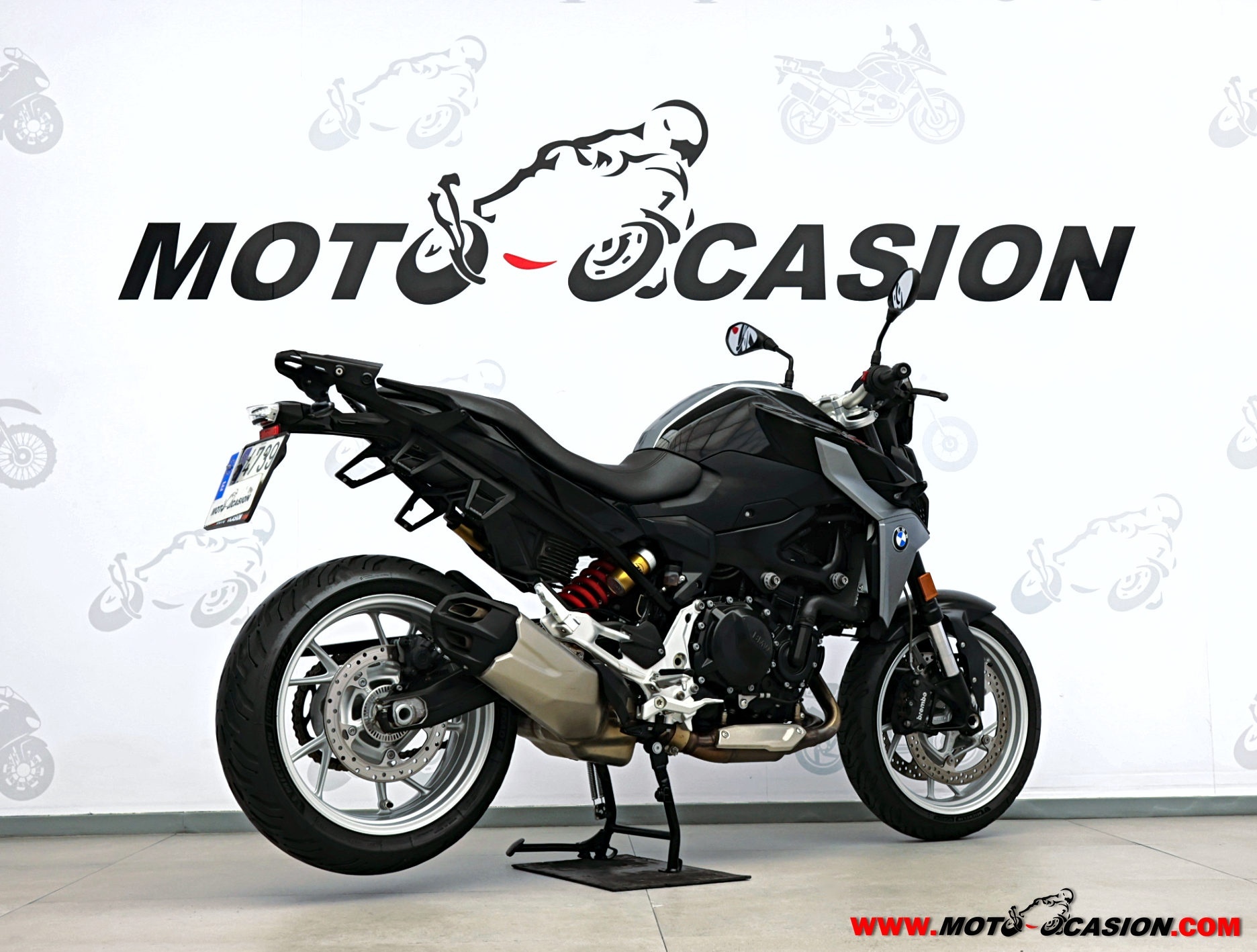 BMW F 900 R