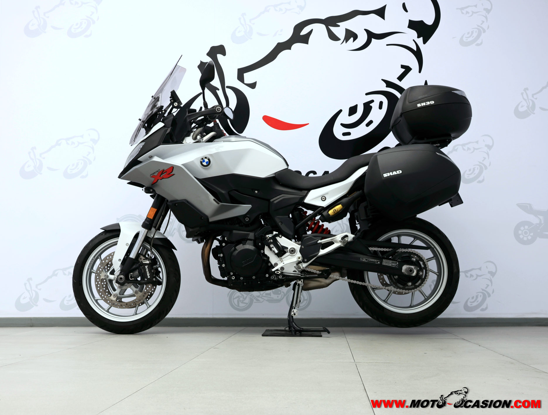 BMW F 900 XR