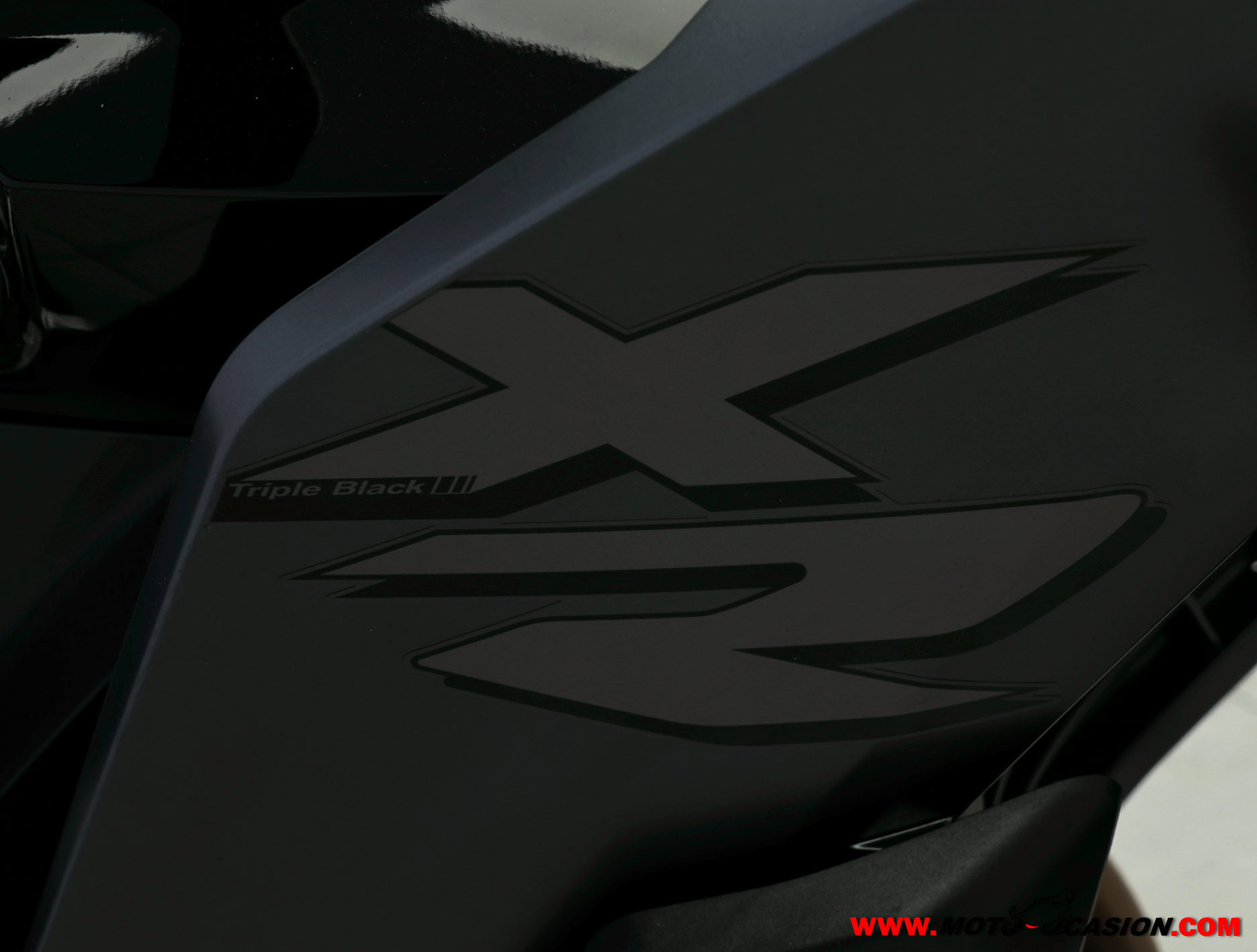 BMW F 900 XR TRIPLE BLACK -A2-