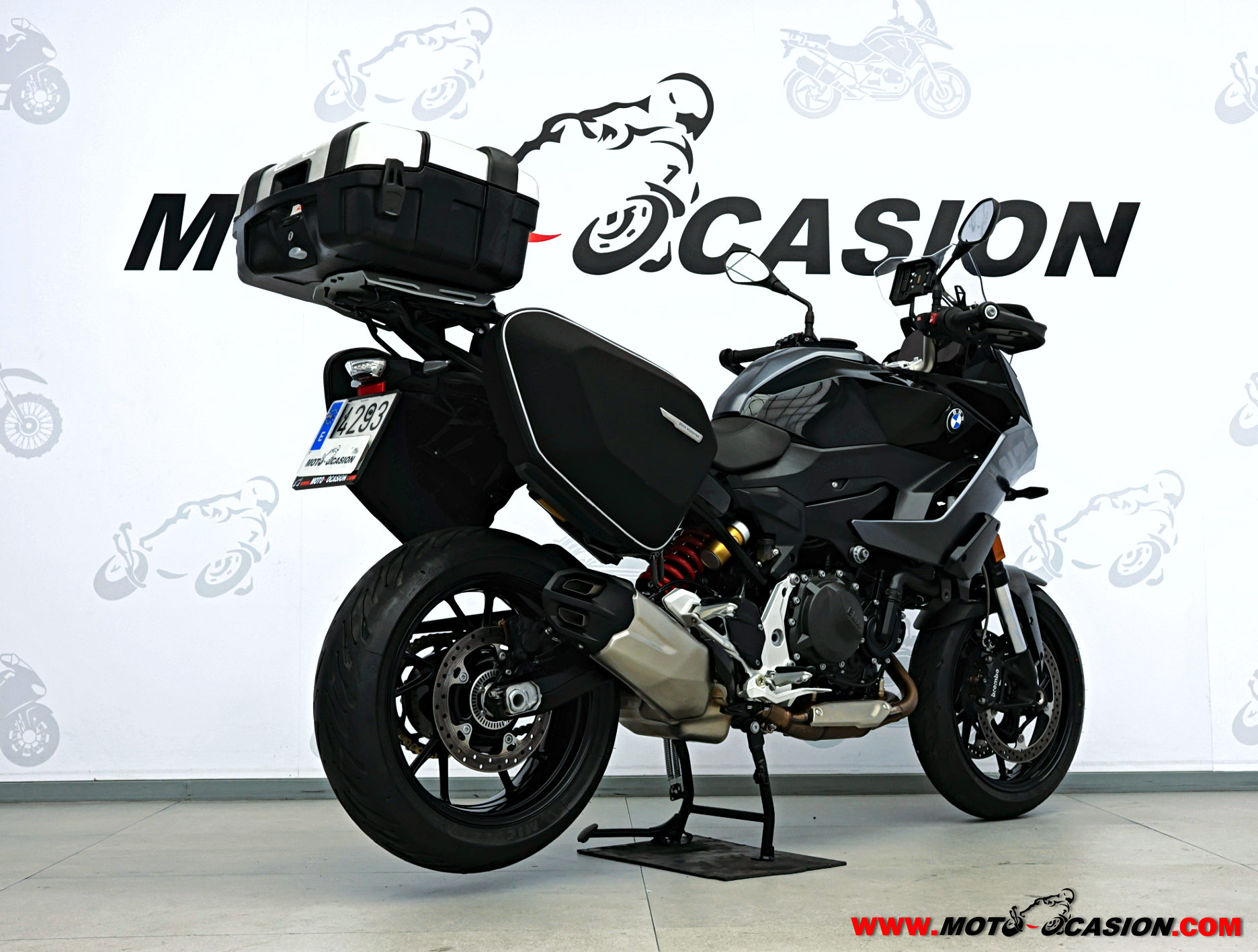 BMW F 900 XR TRIPLE BLACK -A2- (copia)