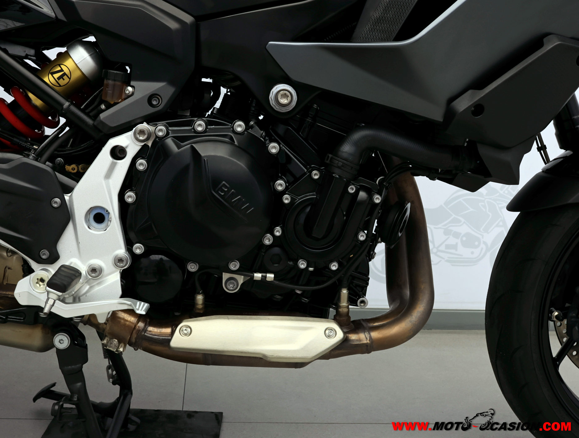 BMW F 900 XR TRIPLE BLACK ¿A2? GARANTÍA OFICIAL (copia)