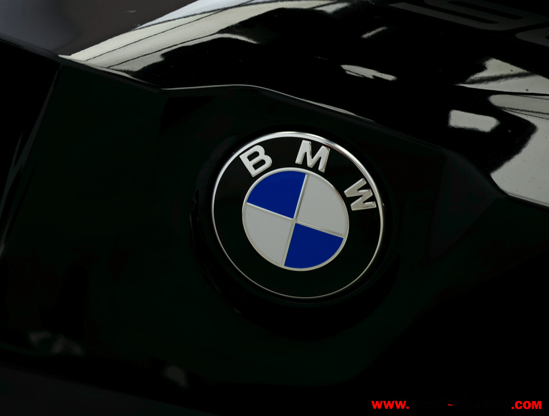 BMW F 900 XR TRIPLE BLACK -A2- GARNT