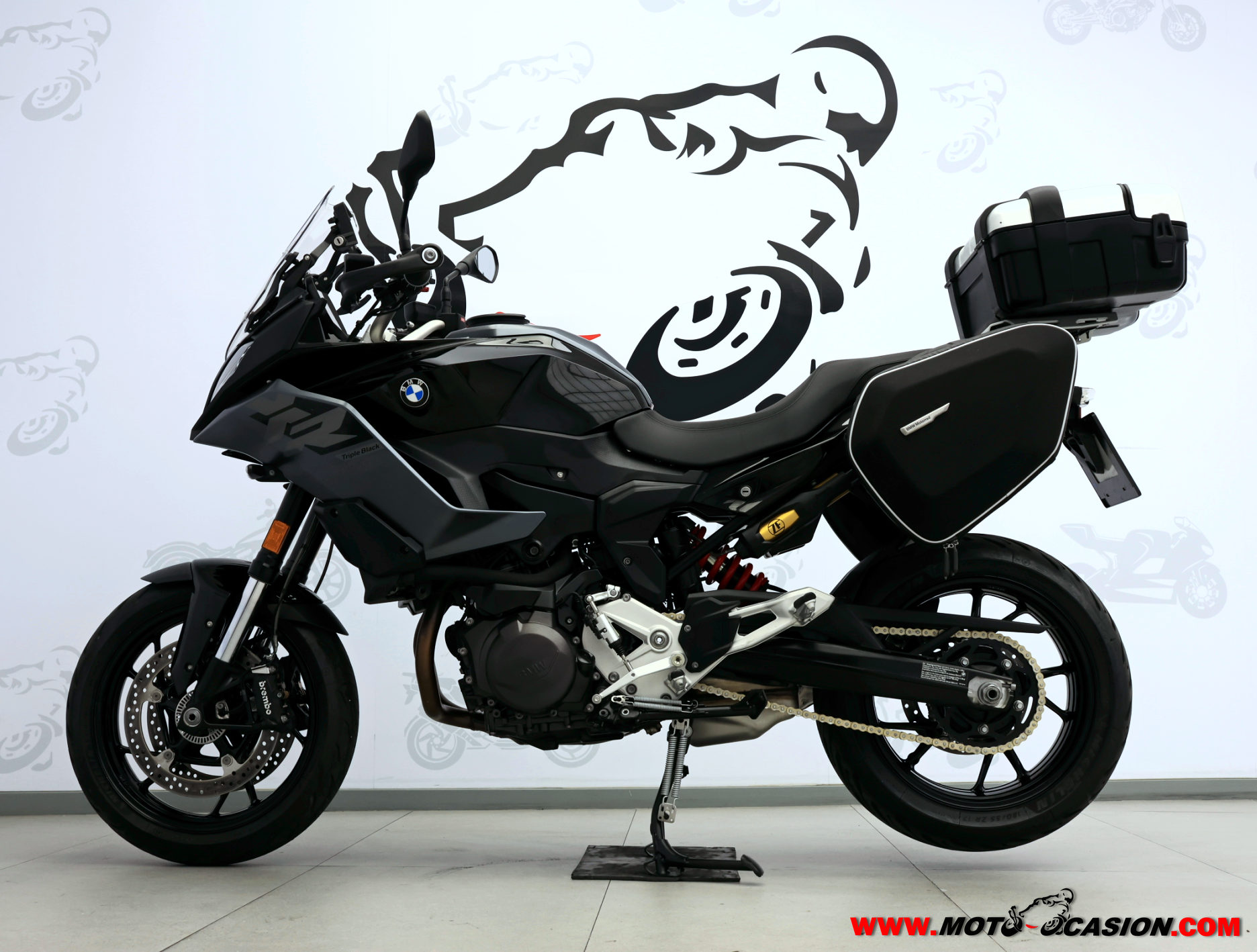 BMW F 900 XR TRIPLE BLACK -A2- GARNT