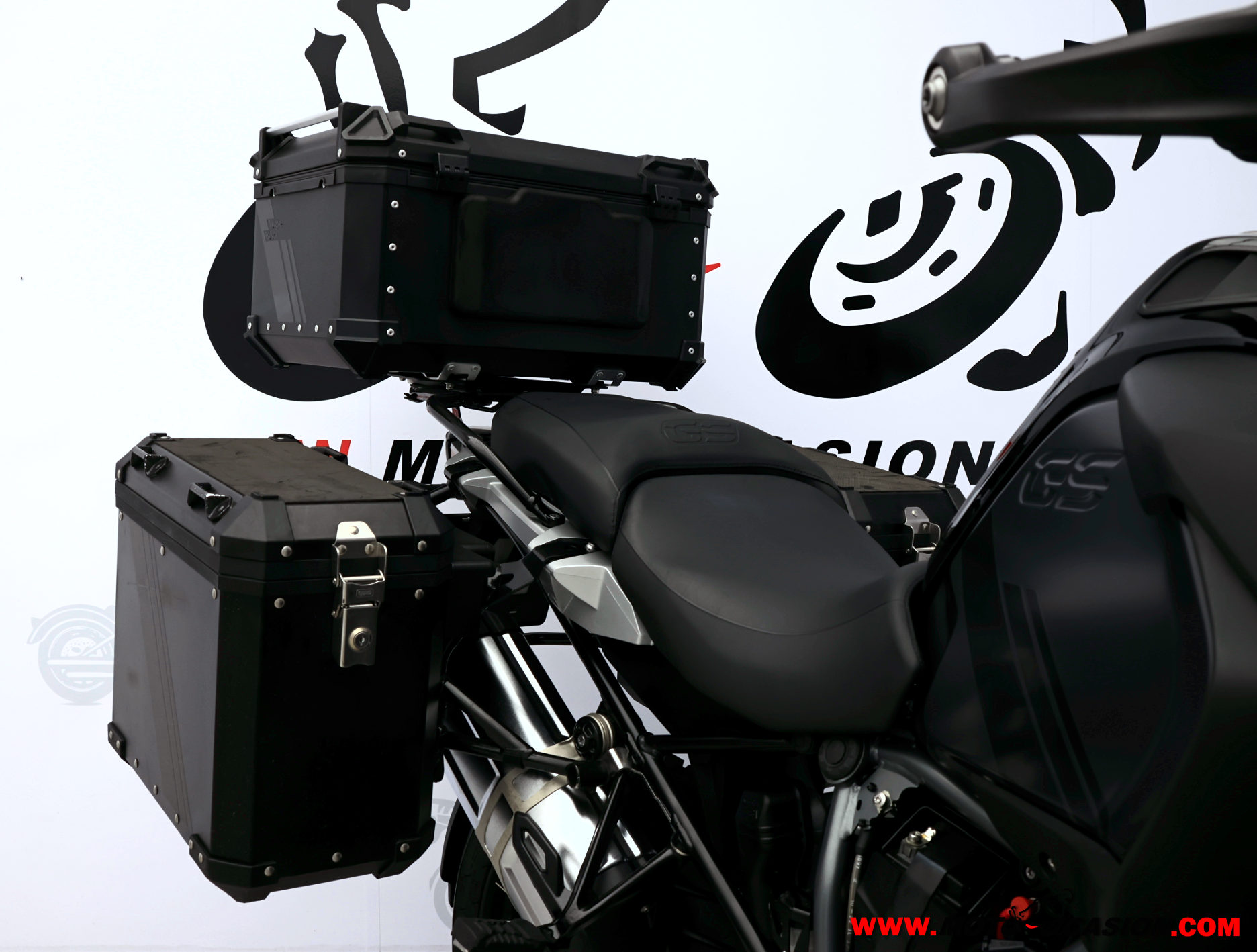 BMW R 1250 GS ADVENTURE TRIPLE BLACK