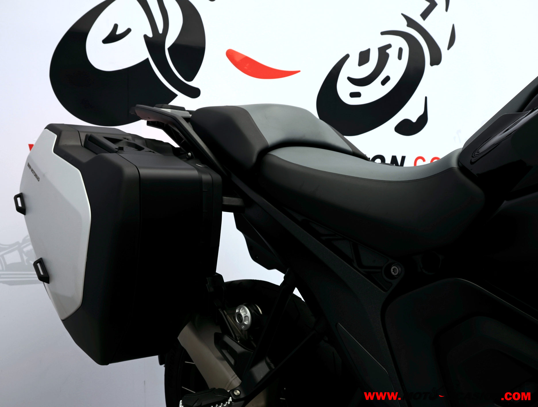 BMW R 1300 GS TRIPLE BLACK