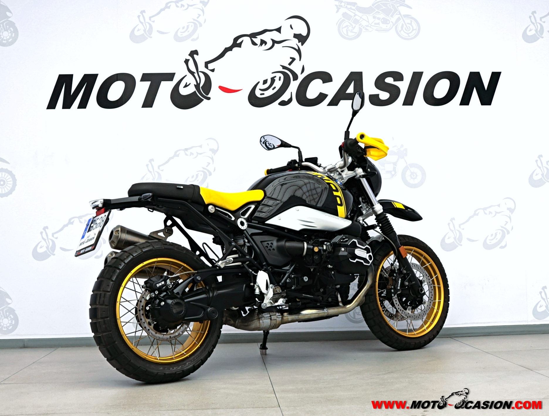 BMW R NINE T RACER (copia)