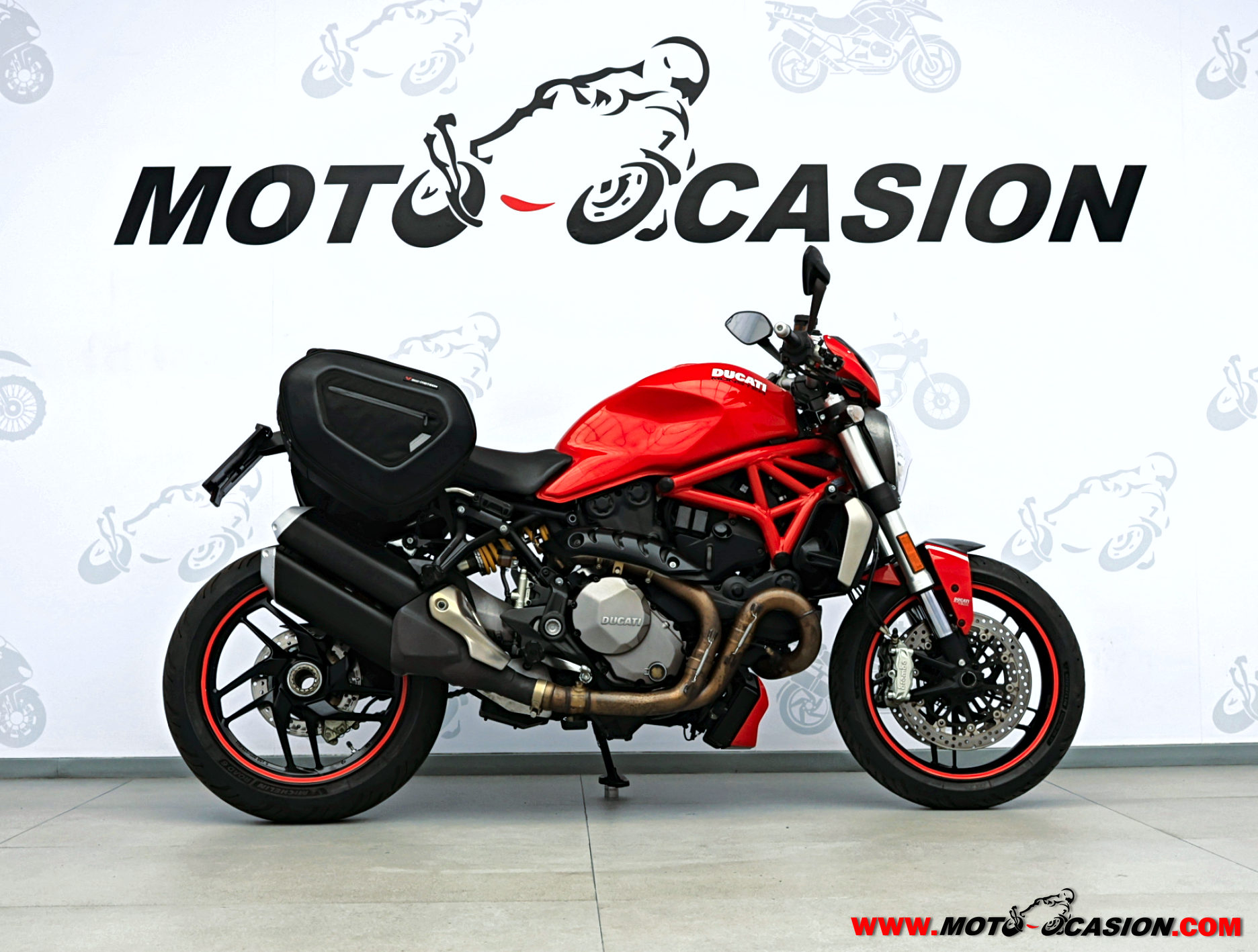 DUCATI MONSTER 1200