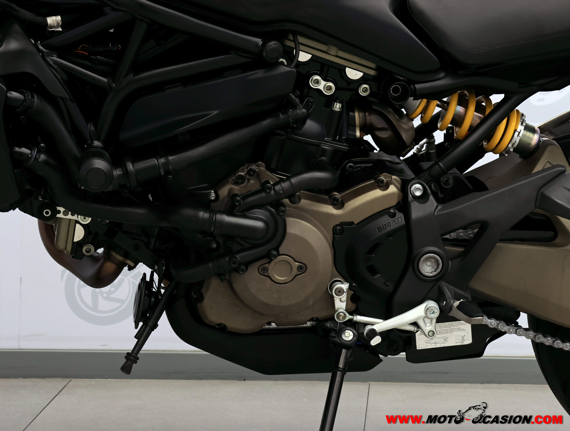 DUCATI MONSTER 821 DARK
