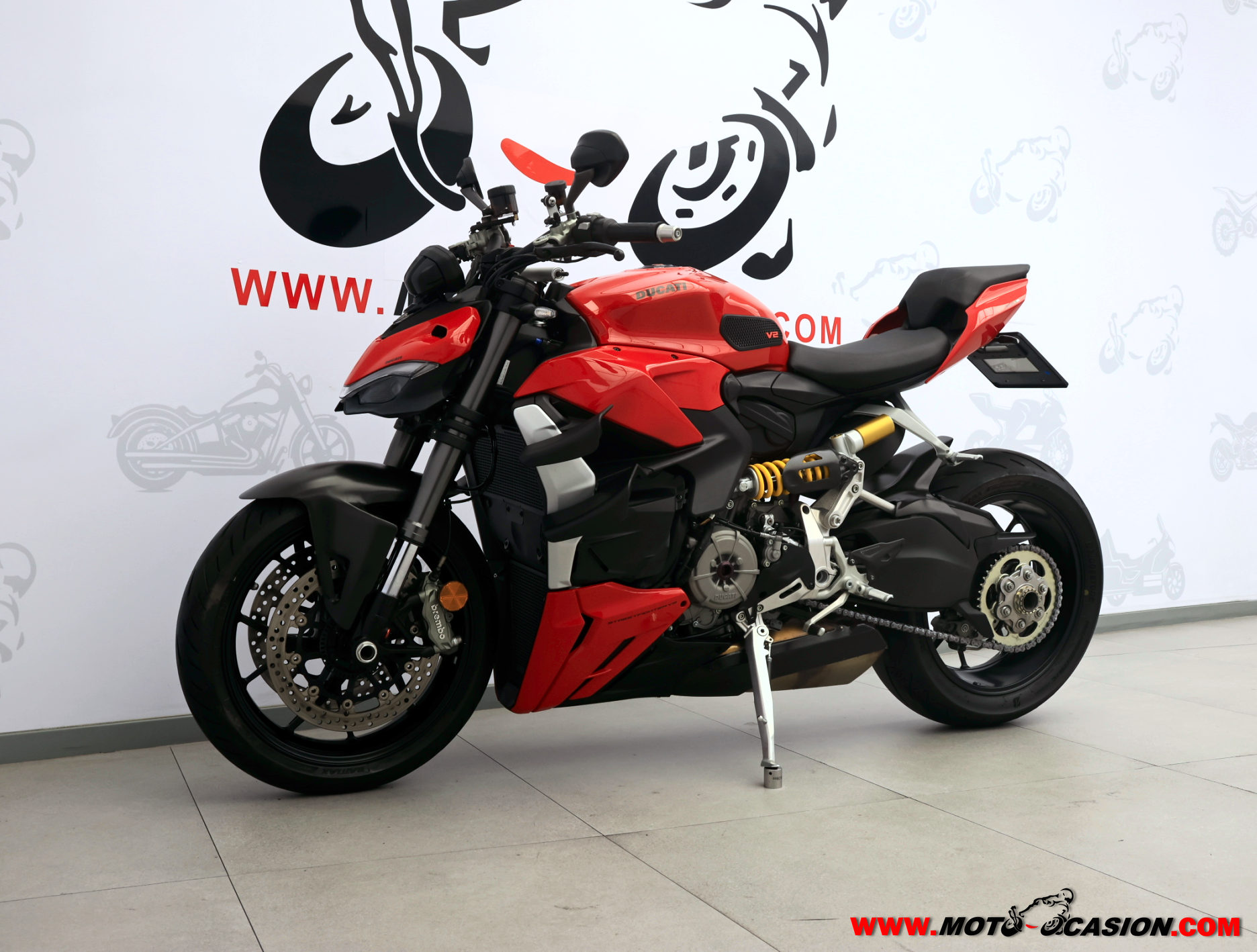 DUCATI STREETFIGHTER V2
